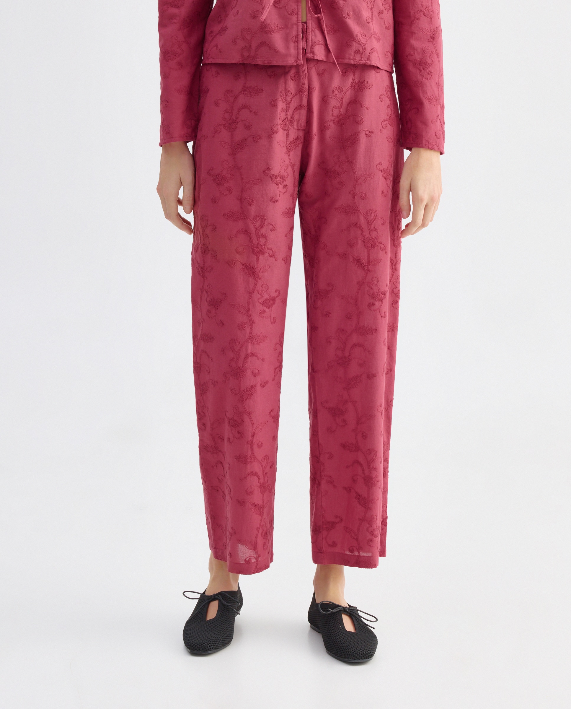 Pantalón de mujer bordado total look 120 Crudo-2