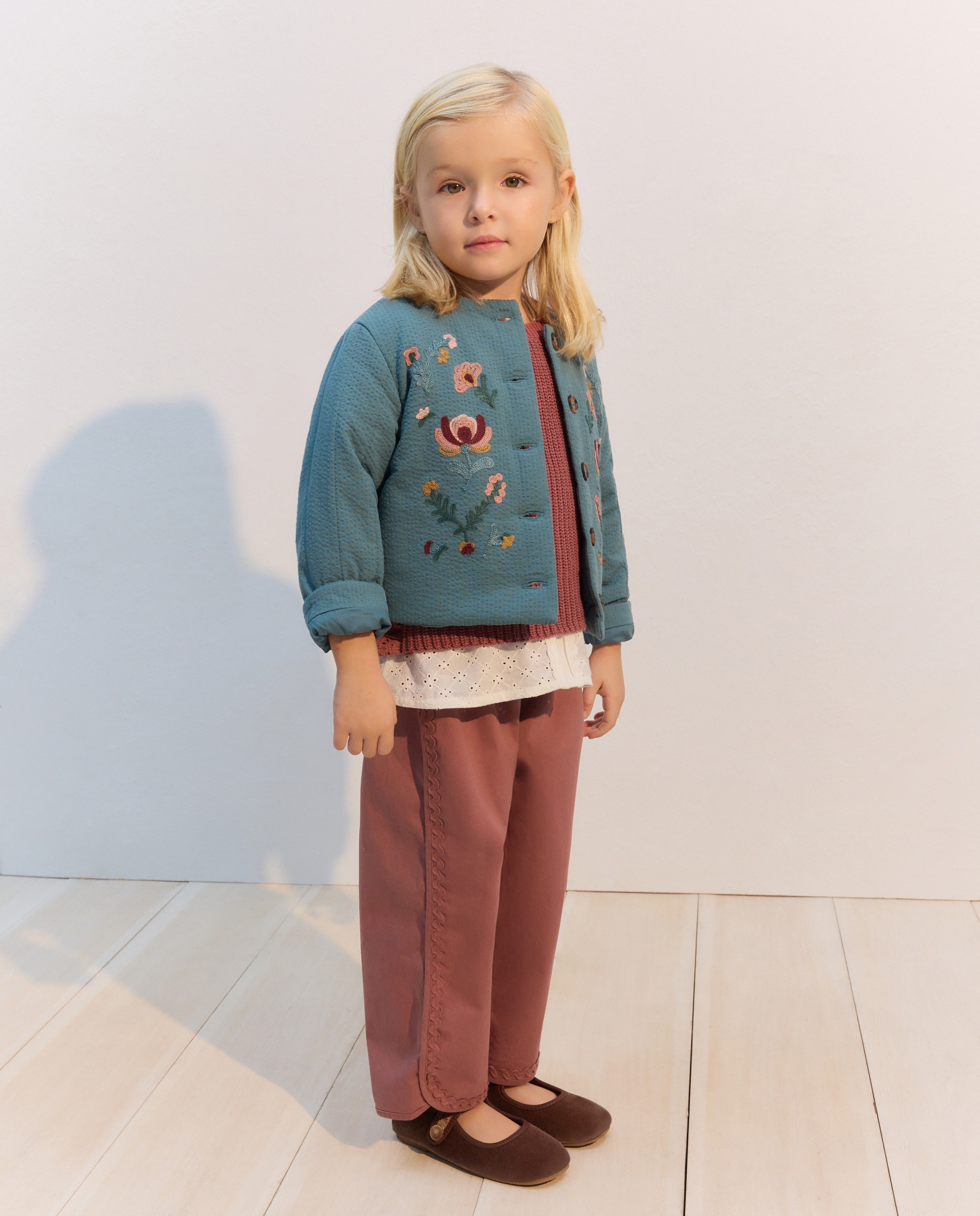 Casaco Acolchoado Ligeiro com Bordado Verde Pato-3