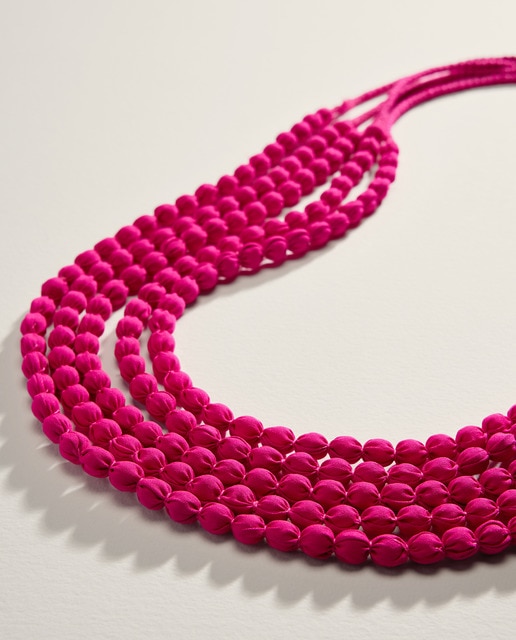 Imagem 0 de Colar Comprido com Bolas