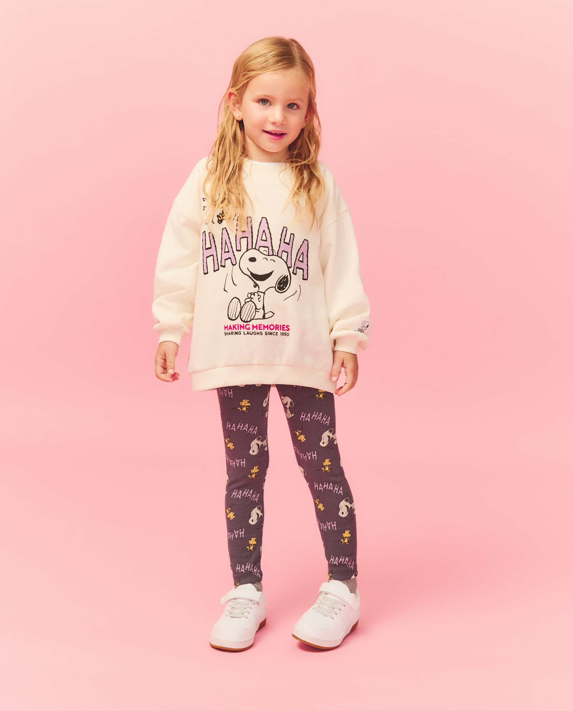 Conjunto com Estampado Snoopy: Sweatshirt com Estampado Posicional e Leggings Estampadas Kids El Corte Inglés Multicolor-2