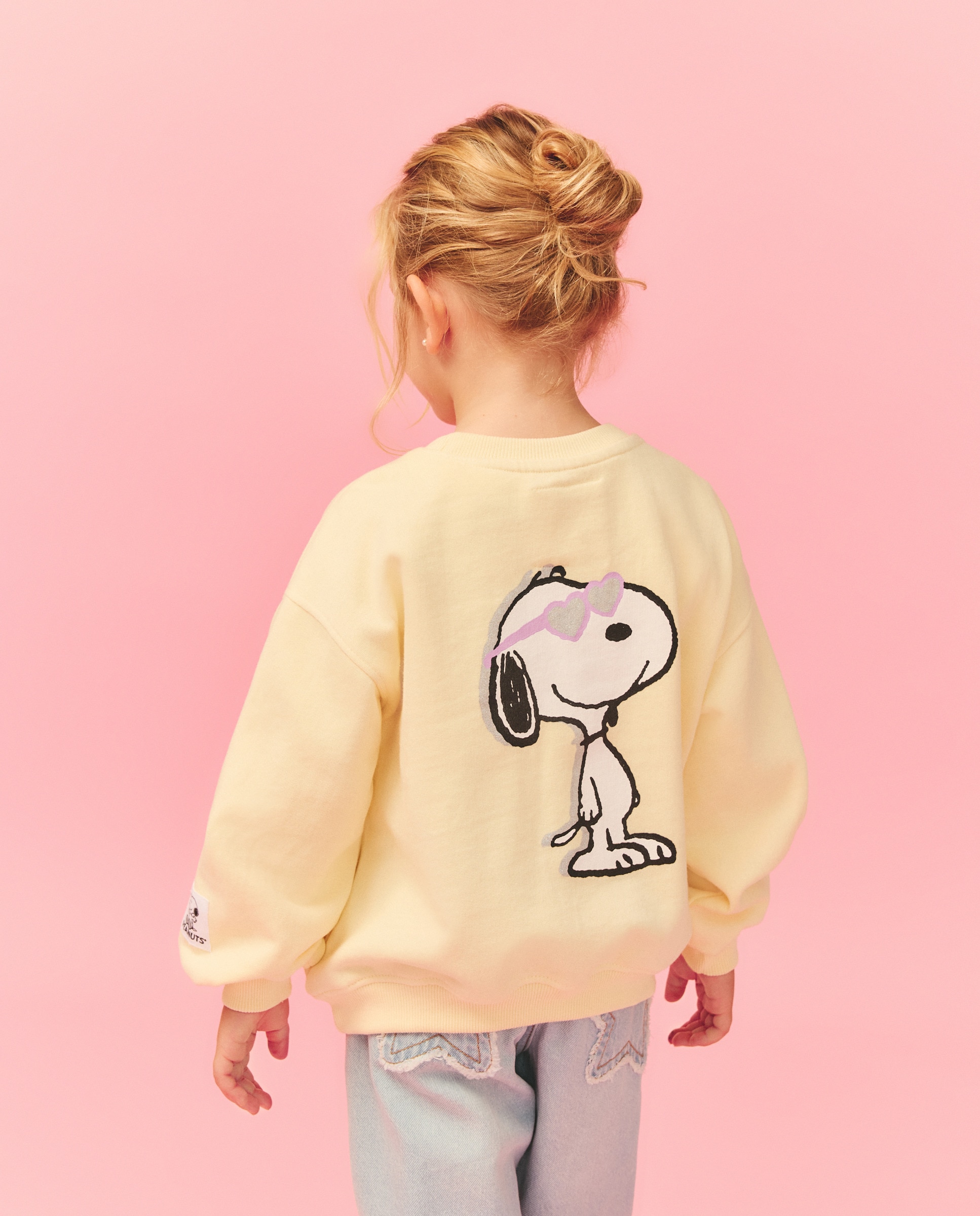 Sweatshirt de Decote Redondo com Estampado Posicional Snoopy com Óculos de Foil Kids El Corte Inglés 150 Baunilha-3