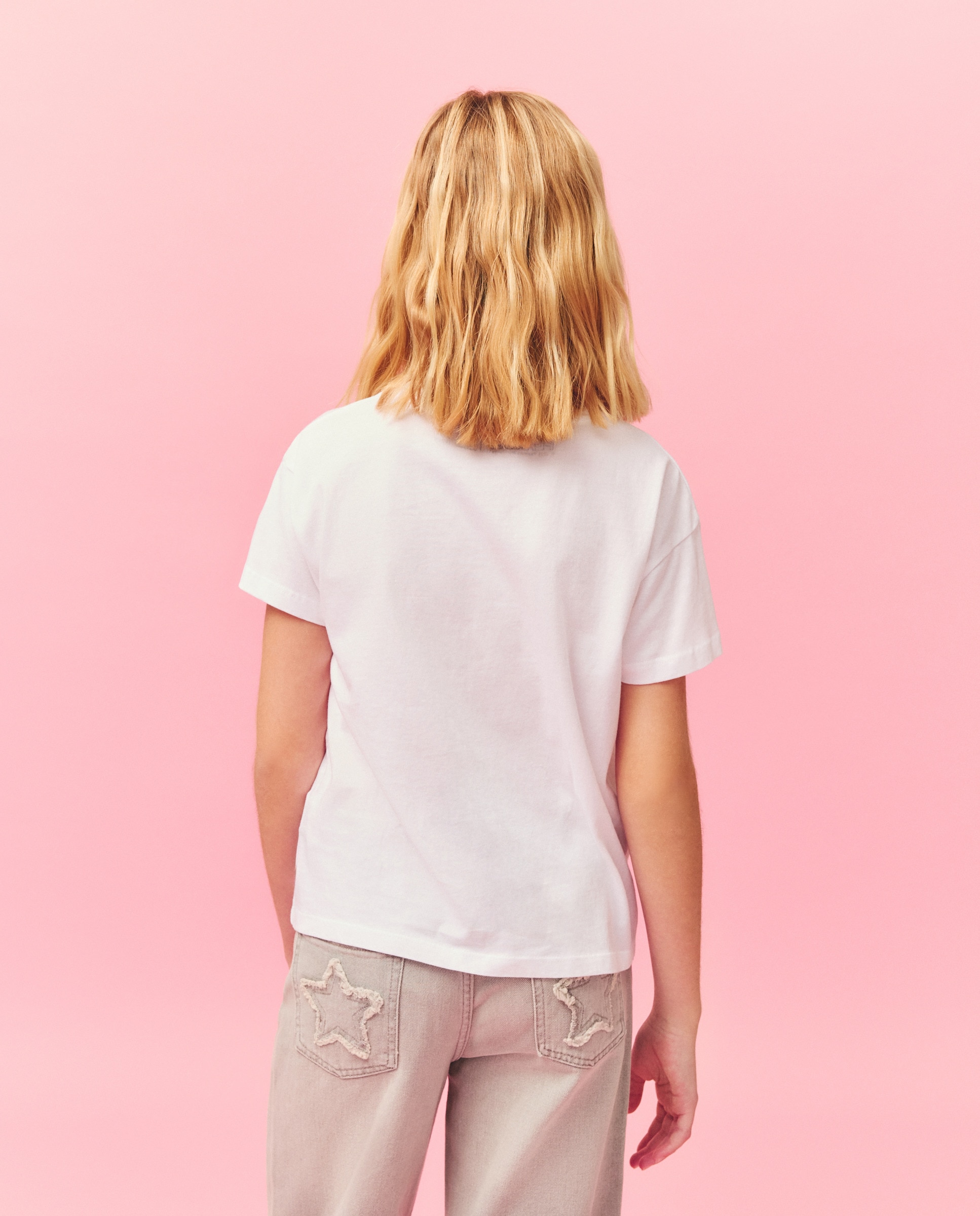 T-shirt de Manga Curta com Estampado Posicional Snoopy e Contorno de Cor em Contraste Kids El Corte Inglés Branco-marfim-3