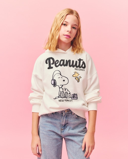 Imagem 0 de Sweatshirt com Capuz e Estampado Posicional do Snoopy a Ouvir Música
