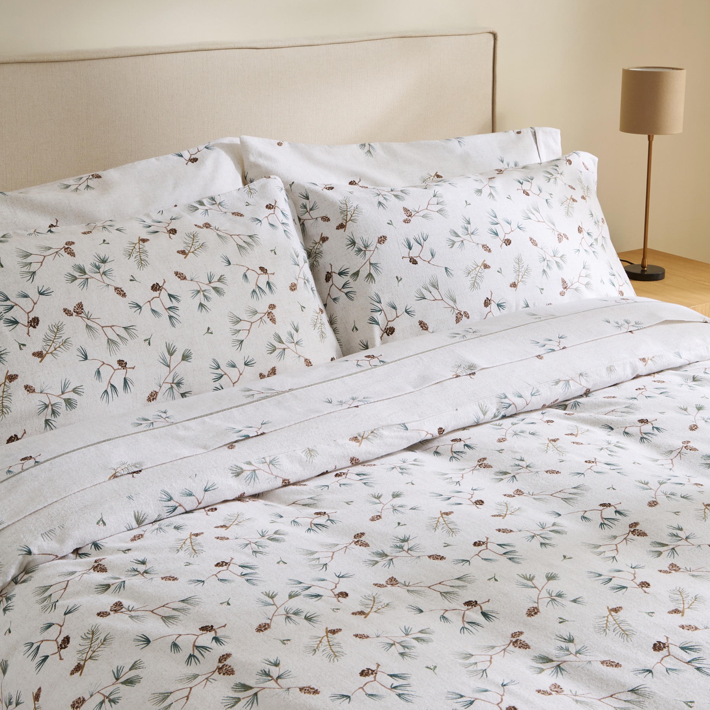 Juego de sábanas con bajera franela Pinecone Verde-7