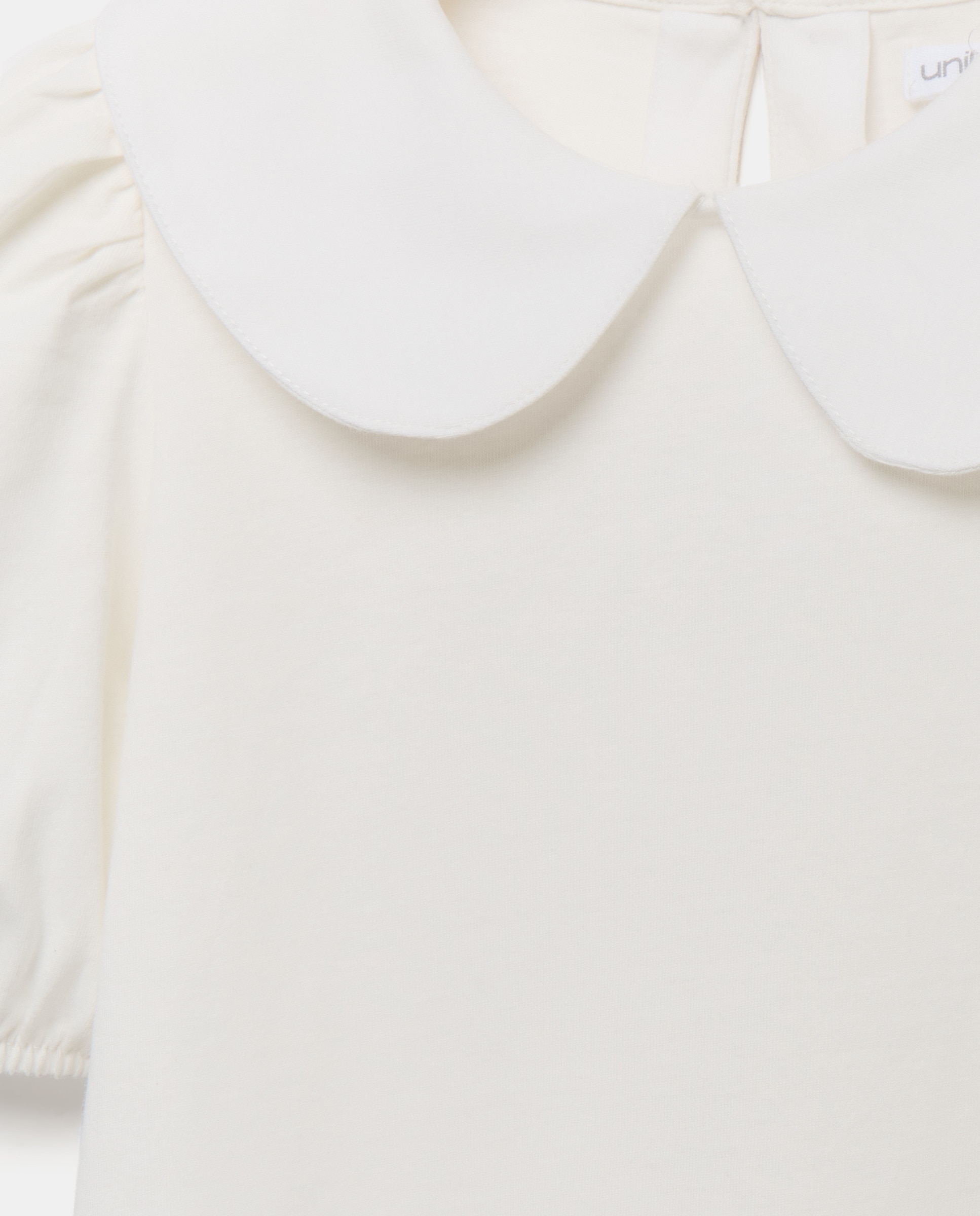 Camiseta niña con cuello y manga globo Blanco roto-3