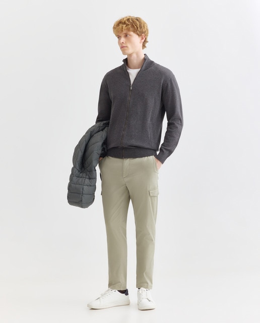 Imagen 0 de Pantalón hombre cargo