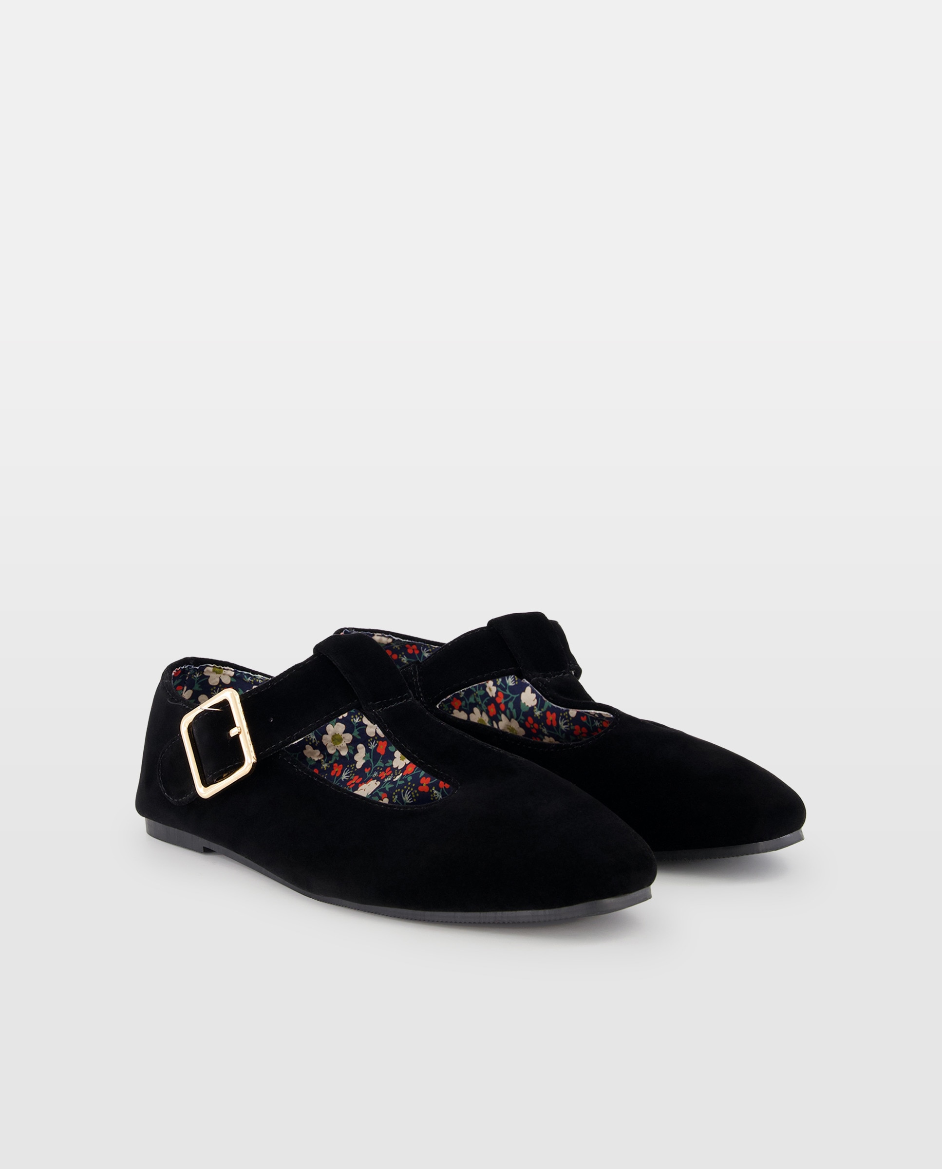 Zapato de mujer de terciopelo con hebilla Negro-2