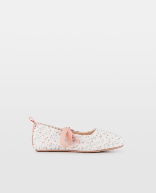 Imagen 0 de Zapatilla bailarina bebés estampada