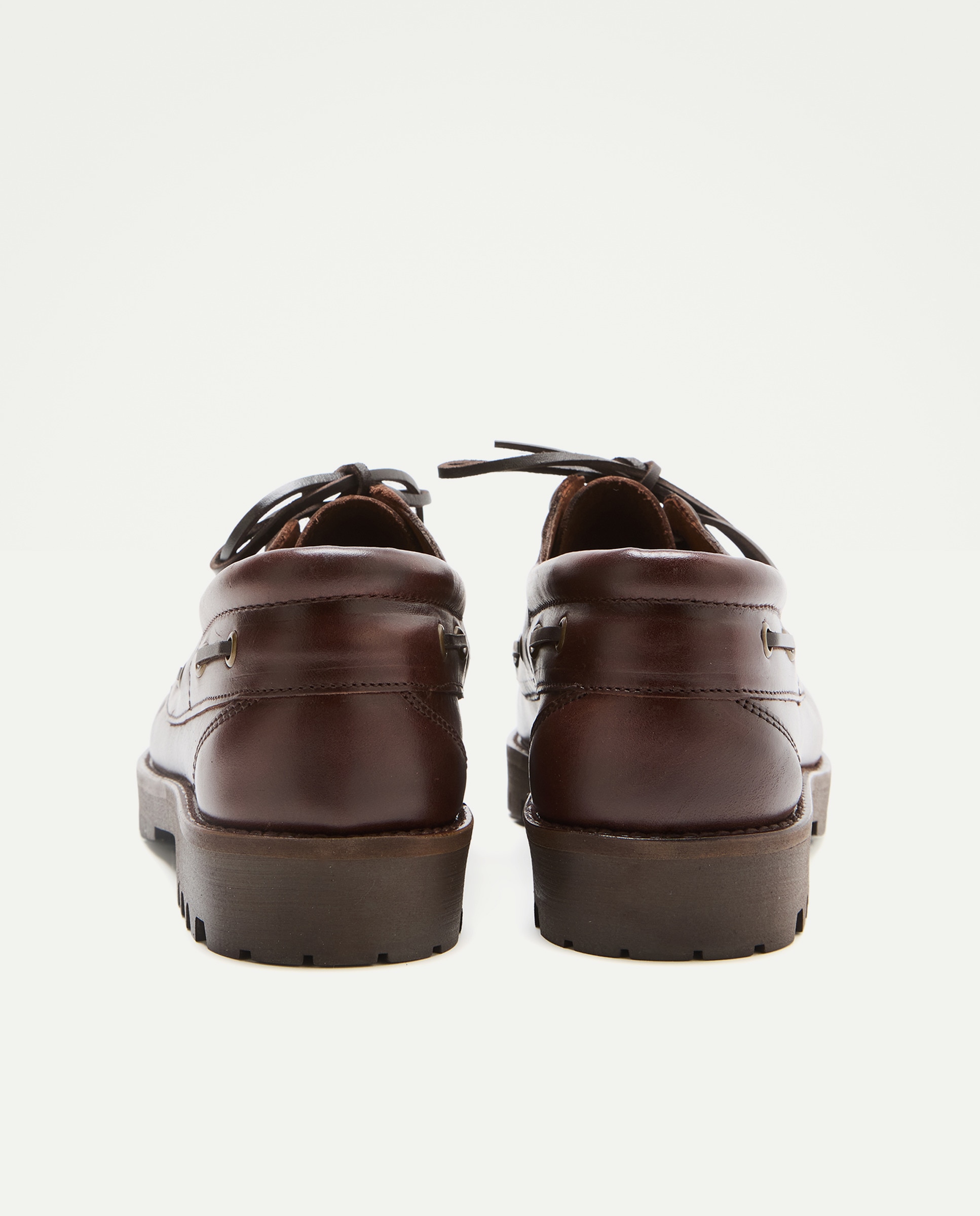 Náutico cordones de hombre de piel con piso de goma 3