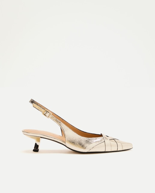 Imagem 0 de Sapatos de Salto Tipo Mules Cruzados