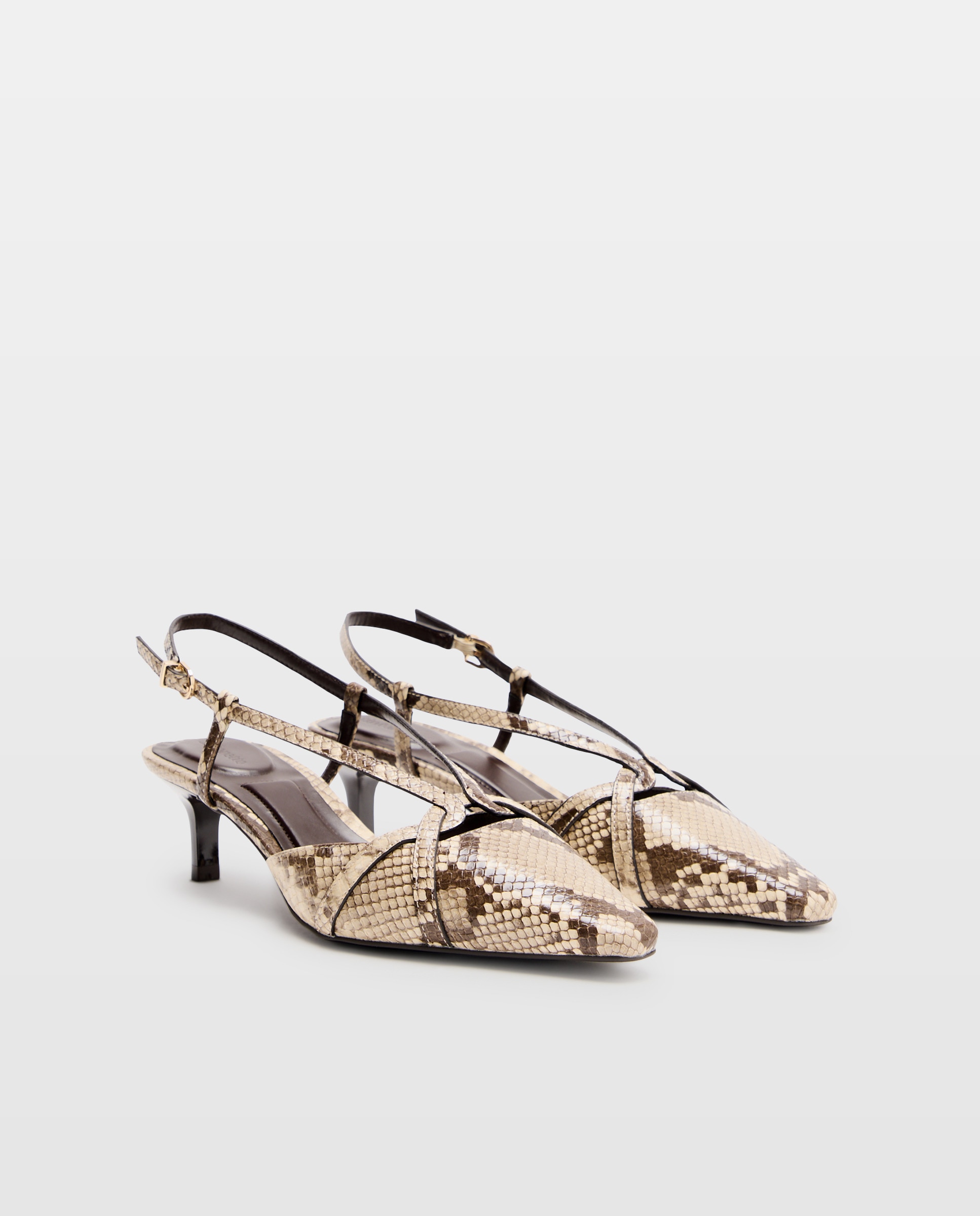 Sapatos de Salto com Tiras Cruzadas no Peito do Pé Amarelo-2