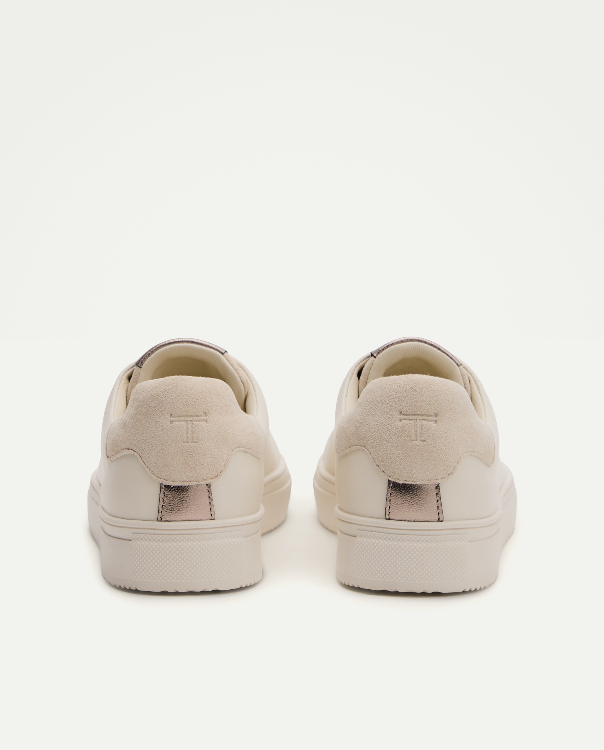 Sapatilhas Essenciais Branco-marfim-3