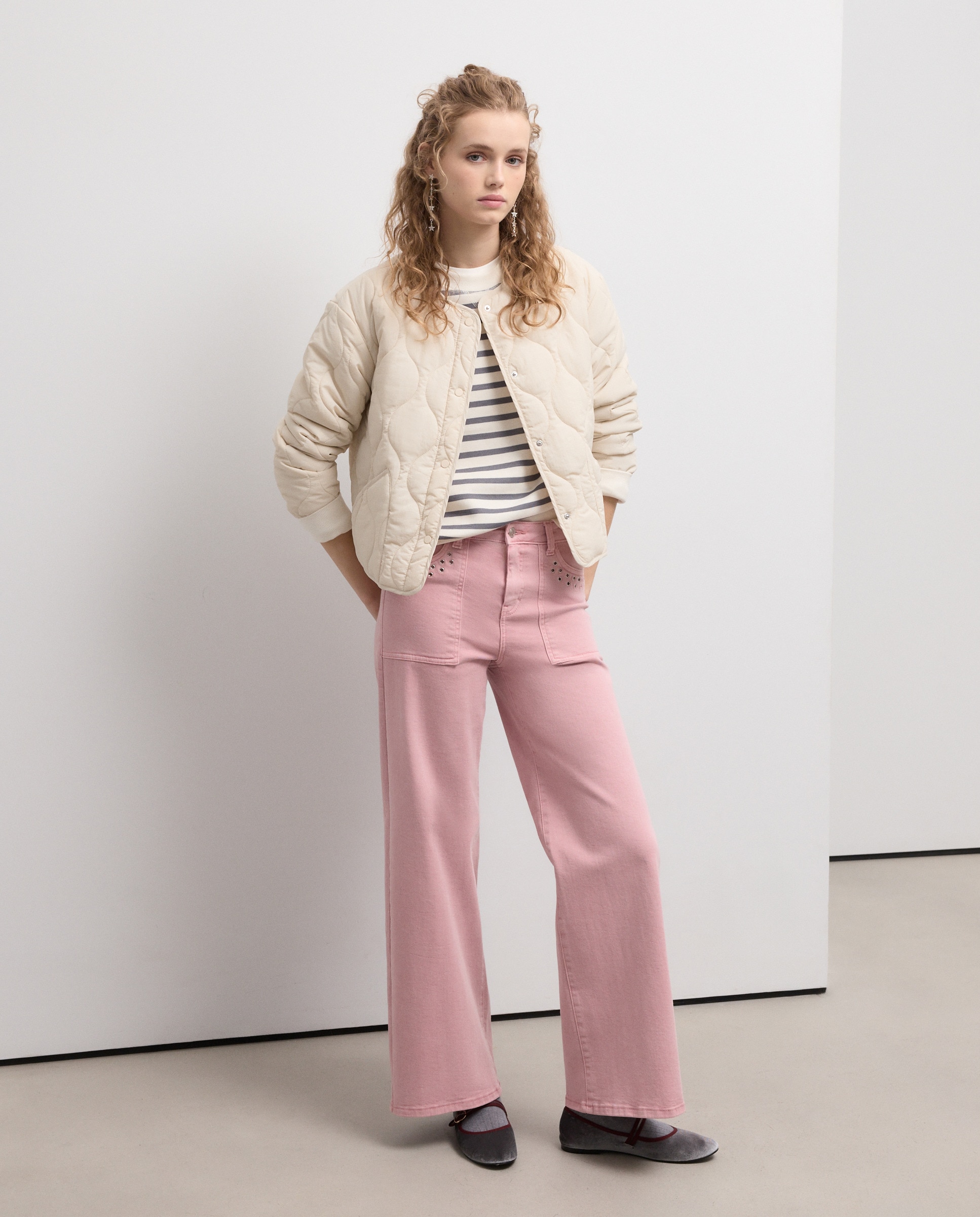 Imagem 0 de Calças Wide Leg com Ilhós