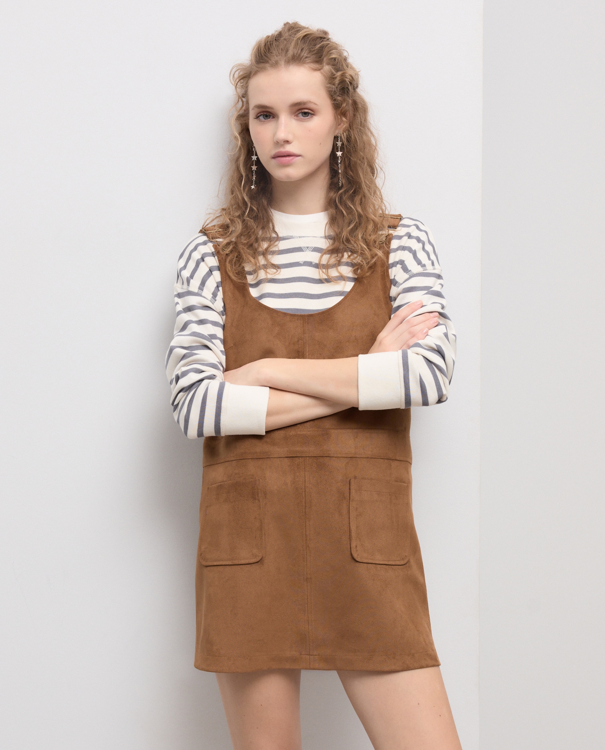 Imagem 0 de Jardineiras Tipo Calções de Camurcina