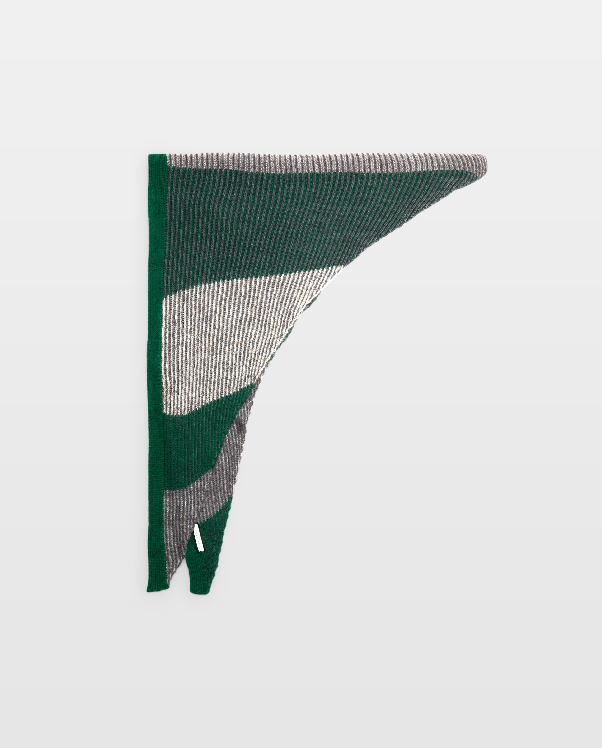 Cachecol Triangular Olly Verde-1