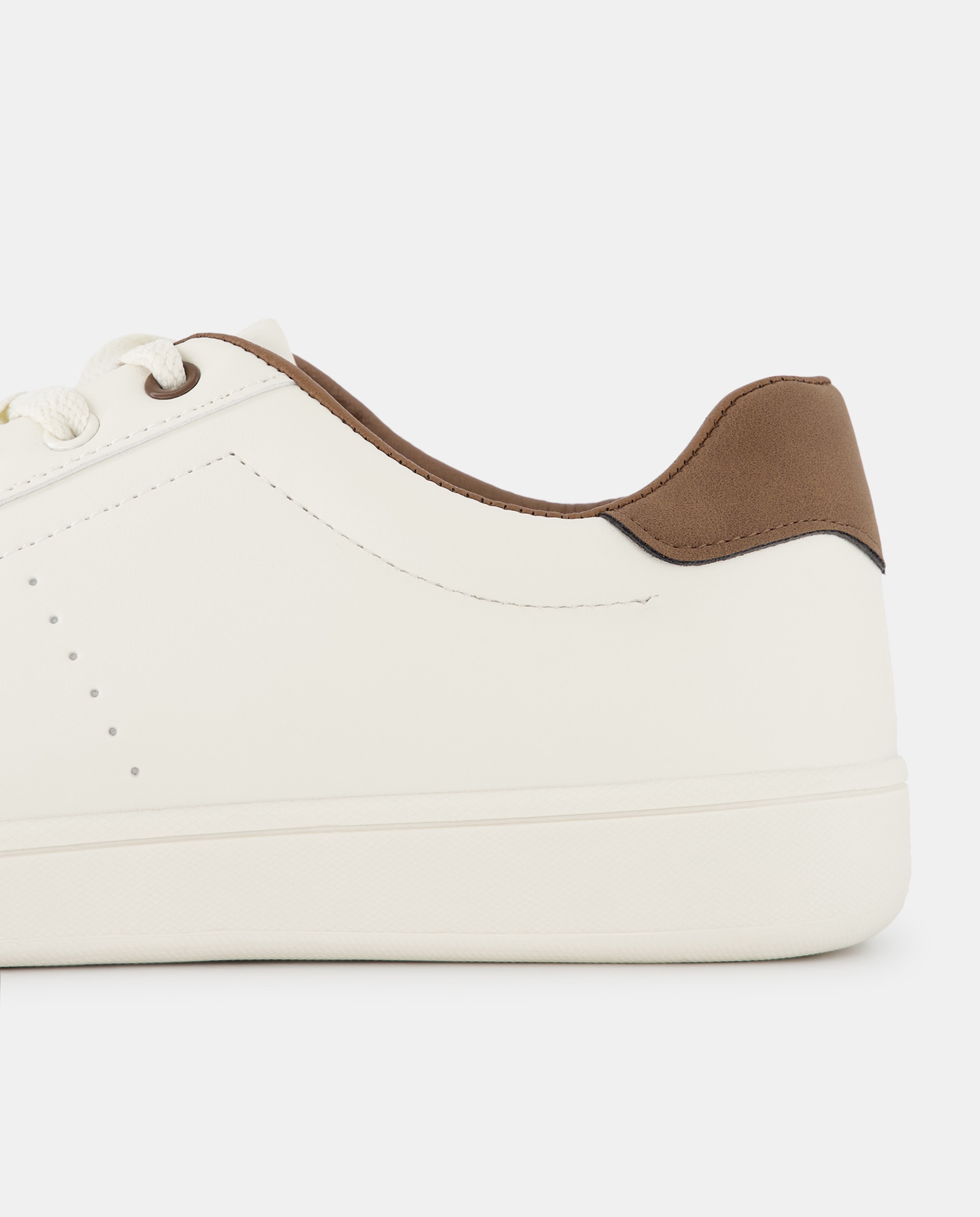 Deportivo cordones de hombre con piso goma Blanco hielo-5