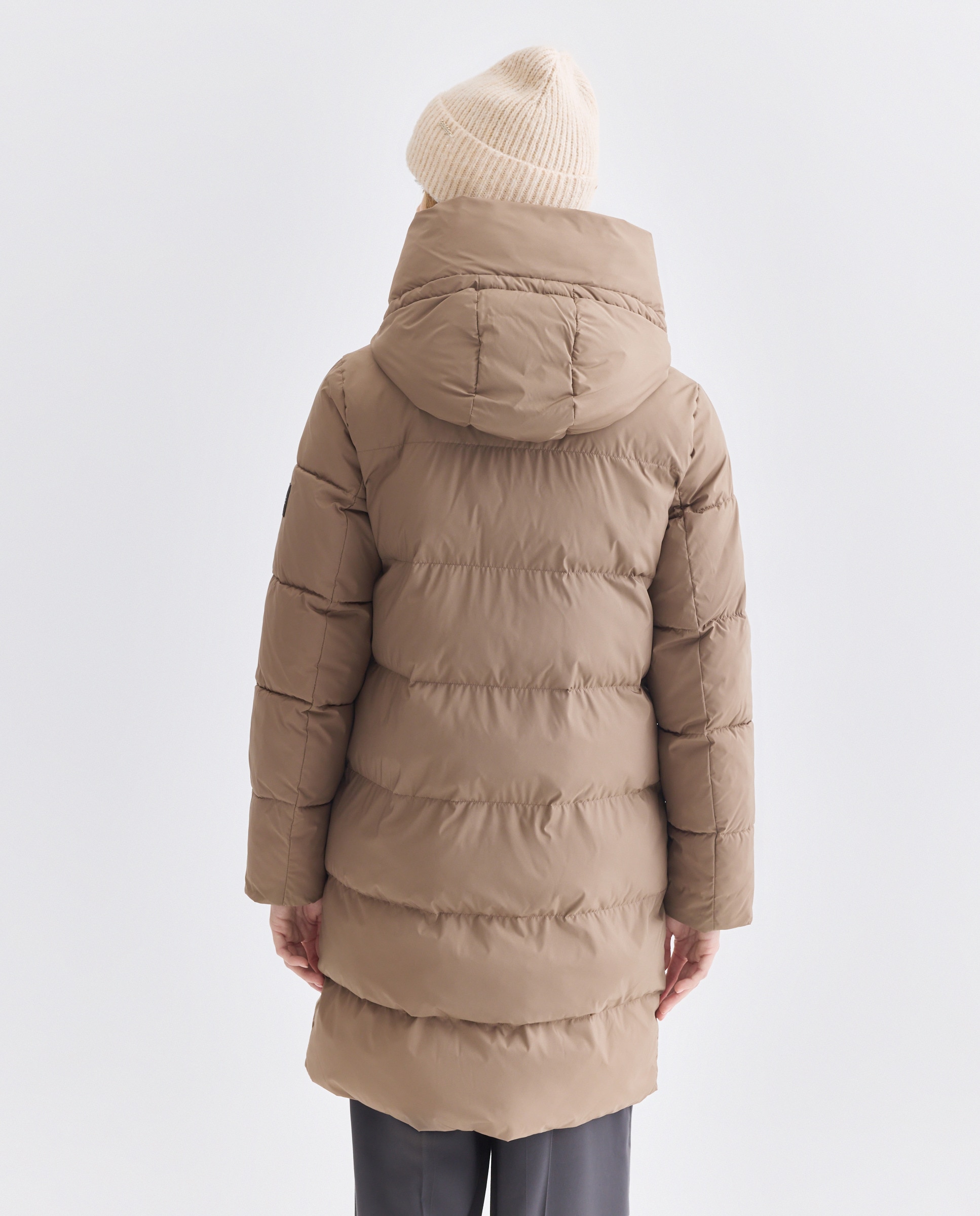 Sobretudo Acolchoado com Fecho de Correr, Capuz e Bolsos Laterais Castanho-claro-3