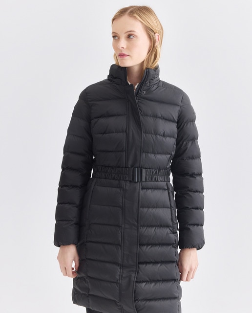 Imagen 0 de Plumifero largo de mujer con cinturon y pelo desmontable