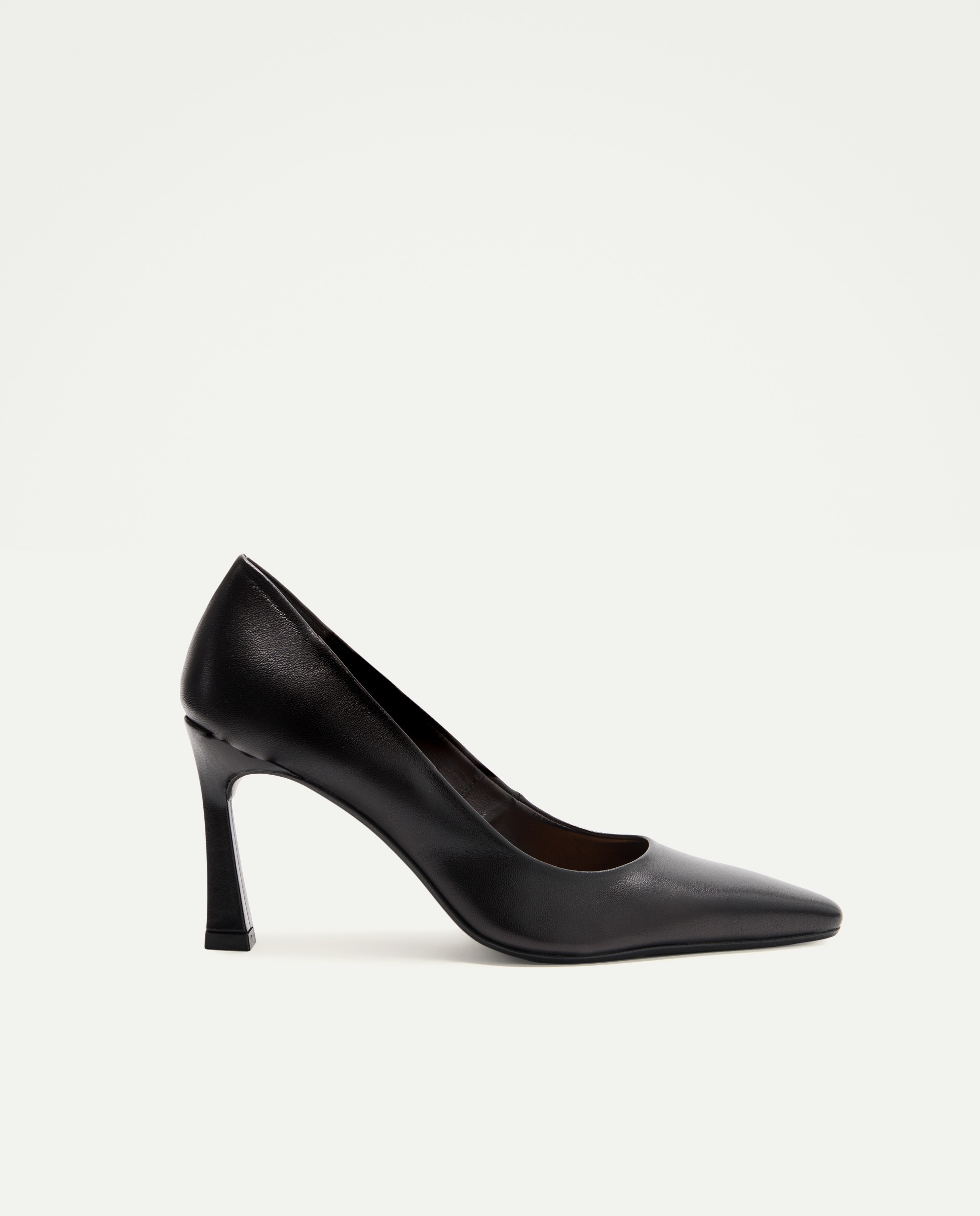 Imagem 0 de Sapatos de Salto Altos