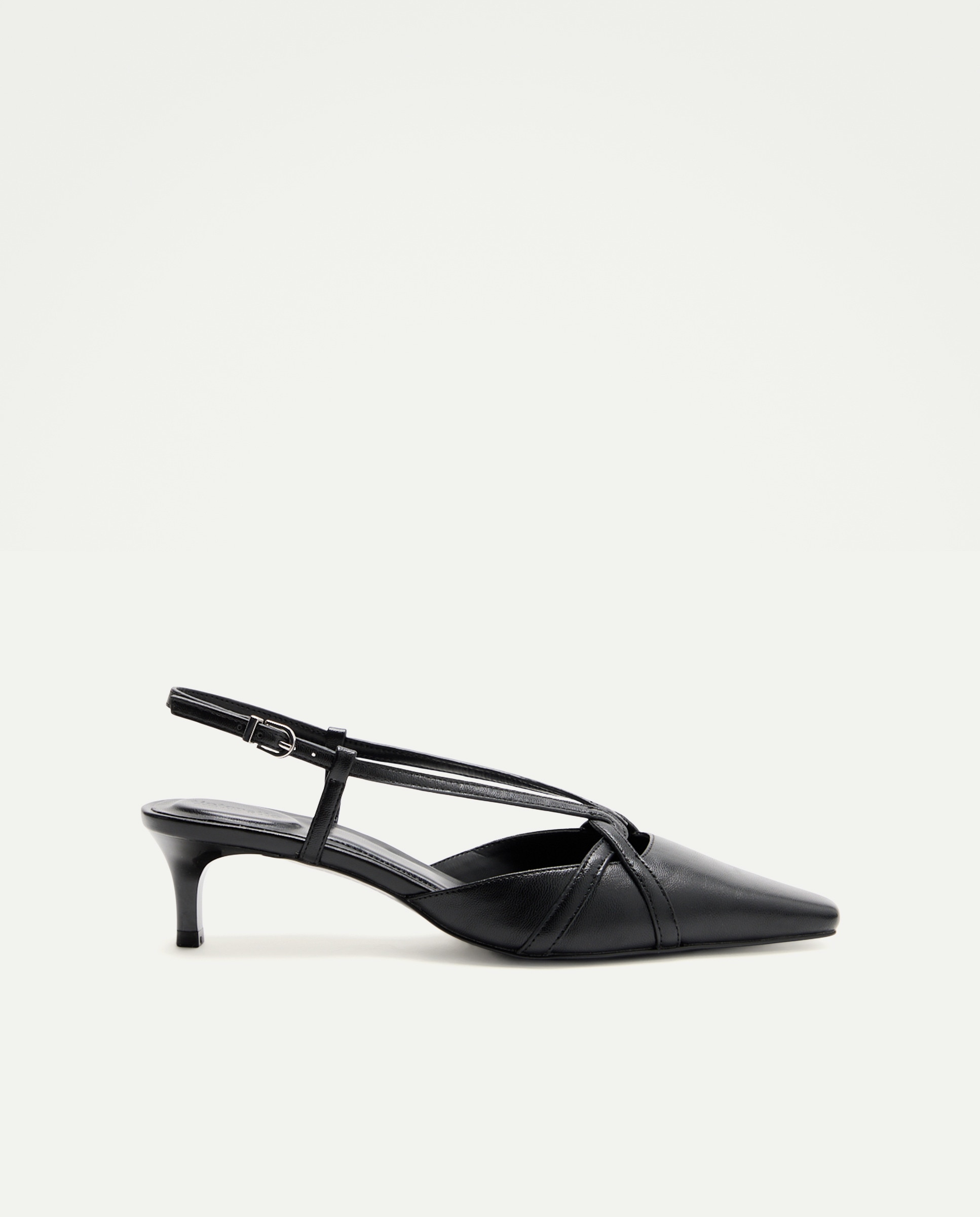 Sapatos de Salto com Tiras Cruzadas no Peito do Pé Preto-1