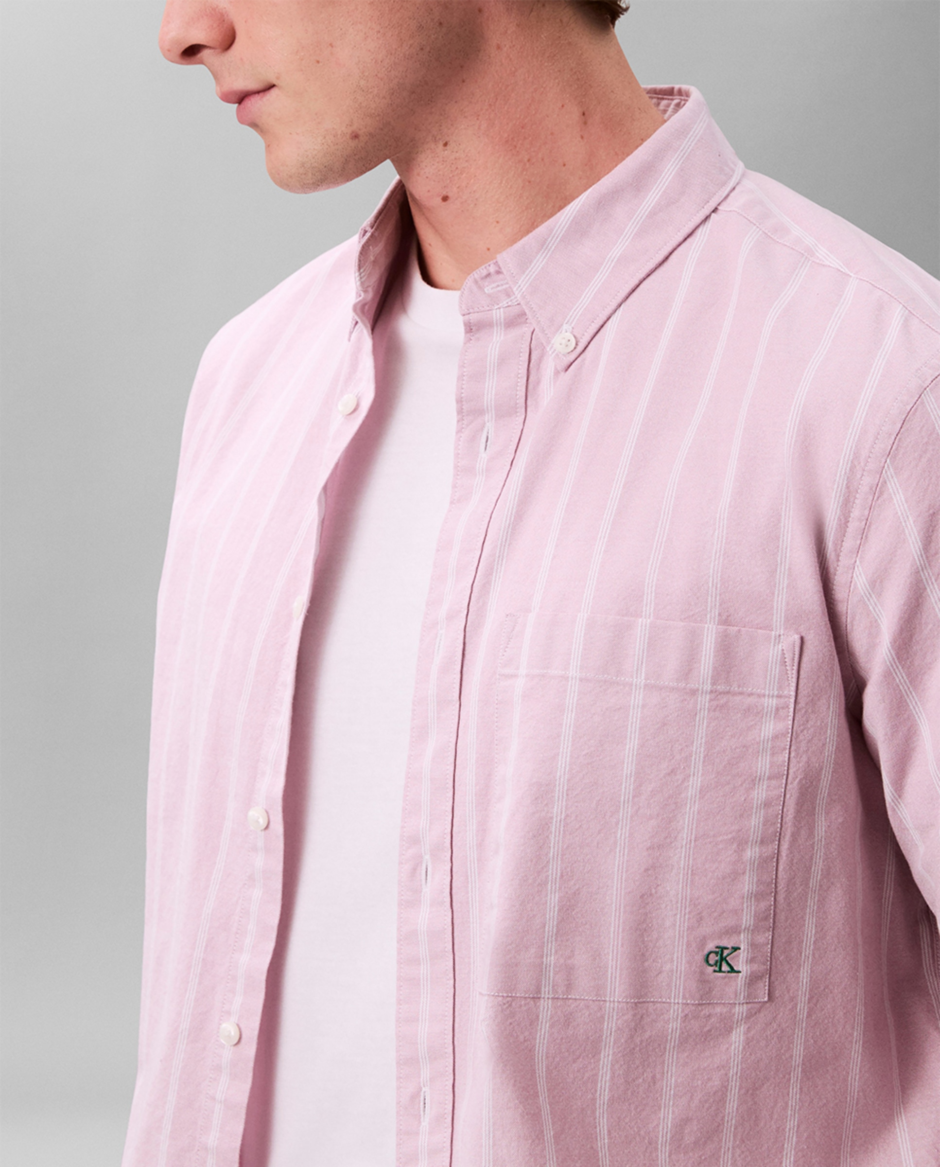 Camisa Oxford às Riscas Lilás-3
