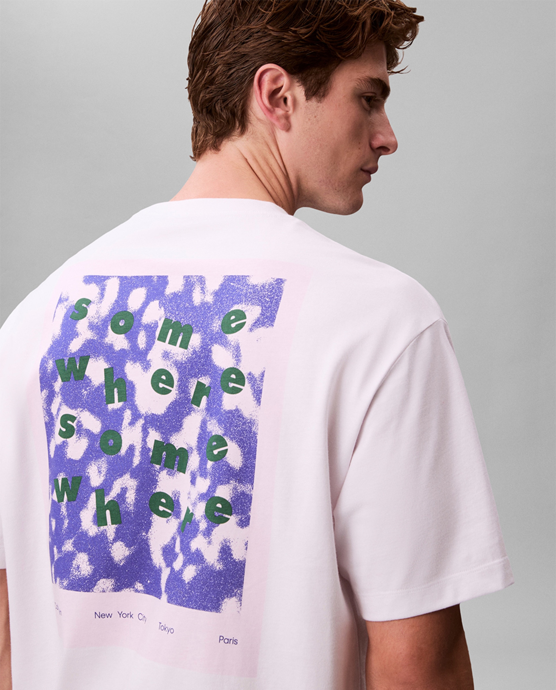 T-shirt com Letras Bordadas Branco-2