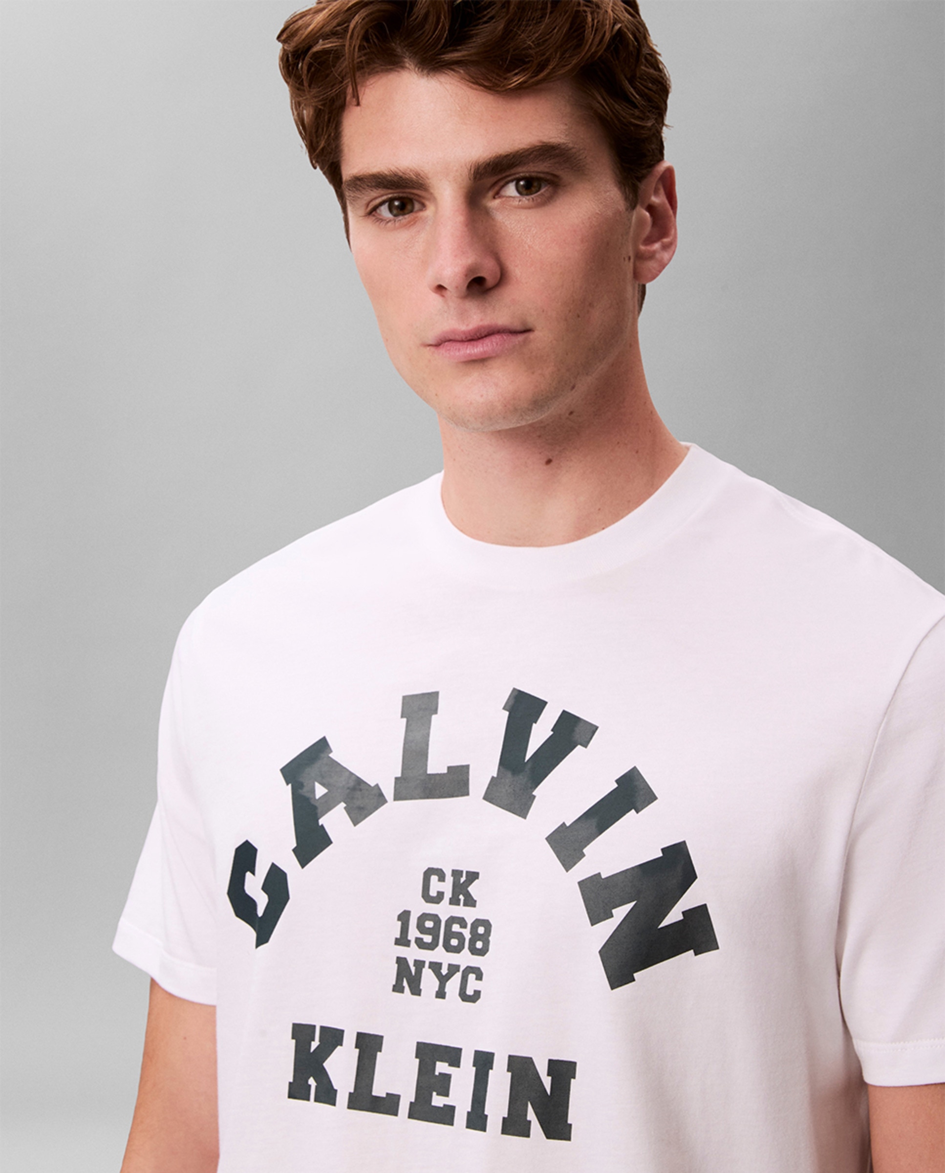 T-shirt Calvin College Branco-1