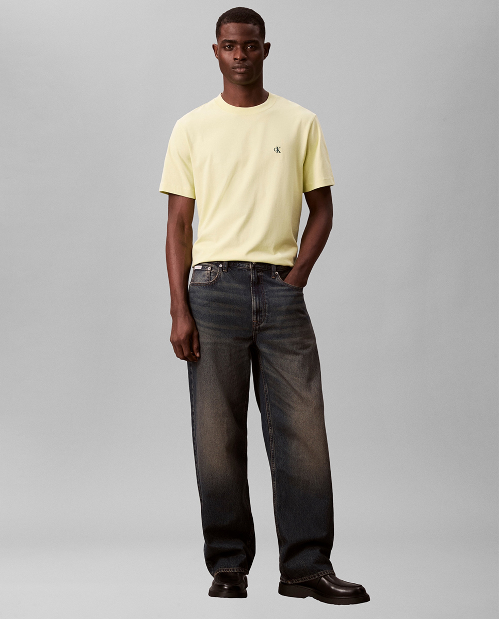 T-shirt com Logótipo de Monograma Amarelo-6