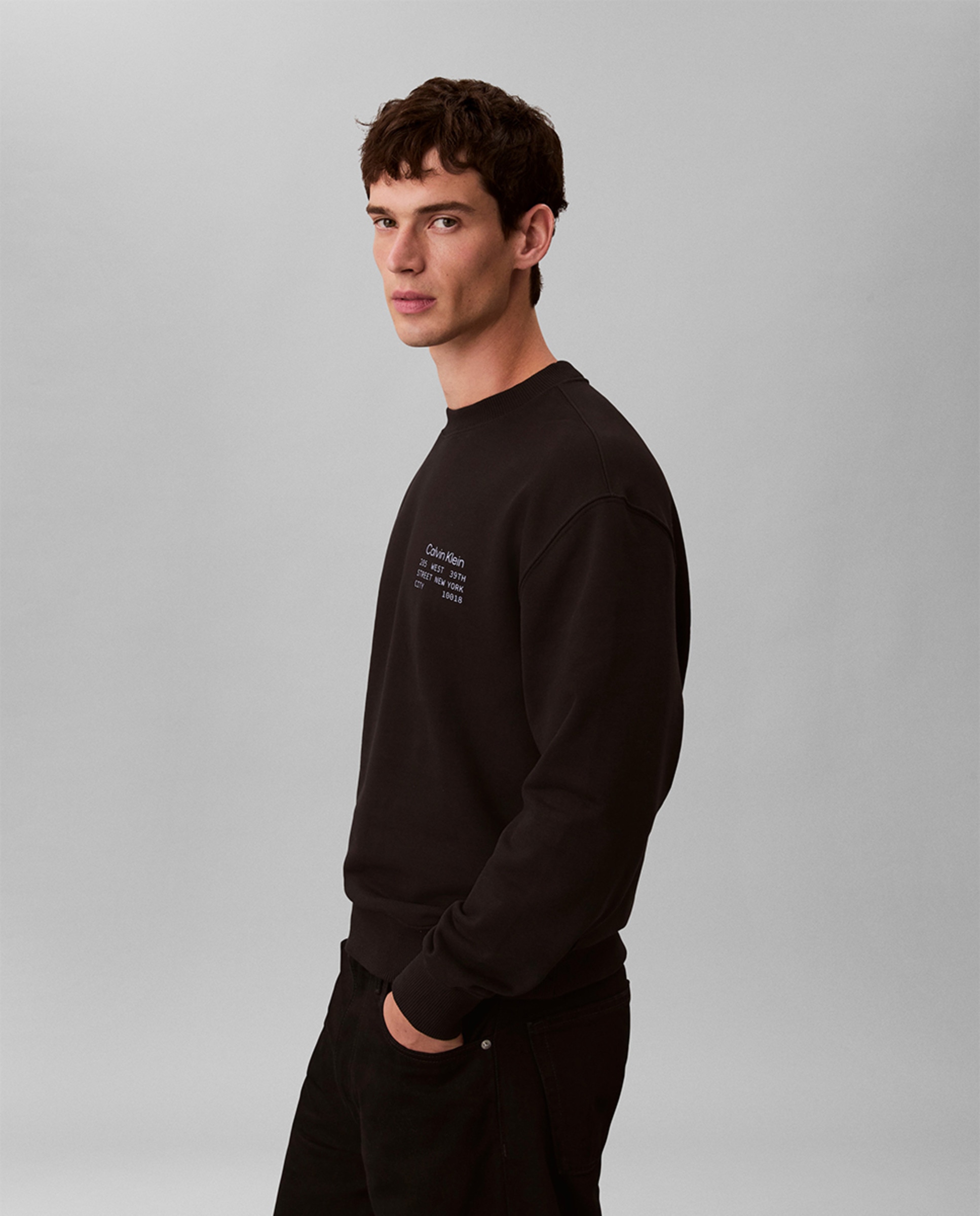 Sweatshirt com Desenho Gráfico Preto-4