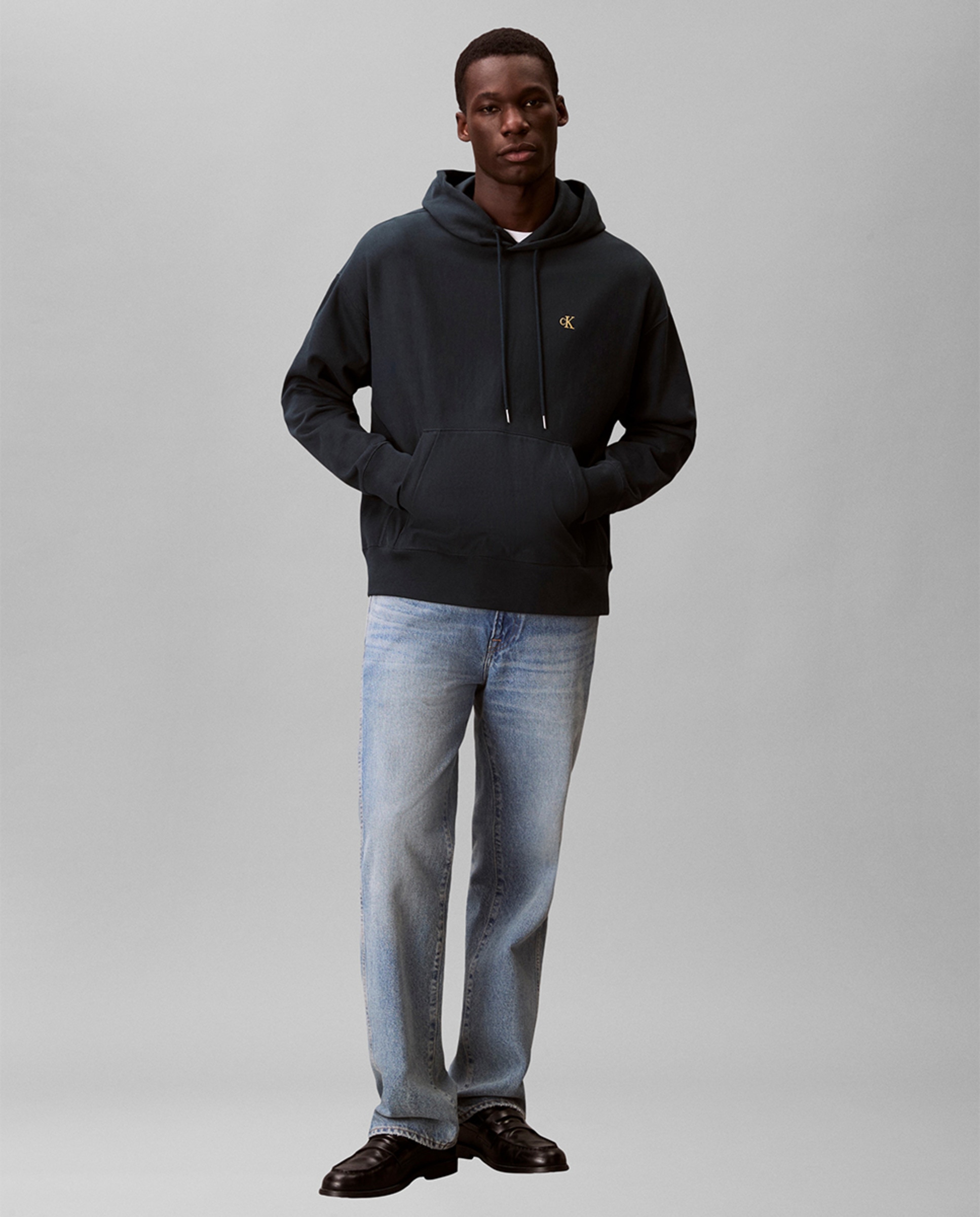 Sweatshirt com Capuz e Logótipo Azul-marinho-7