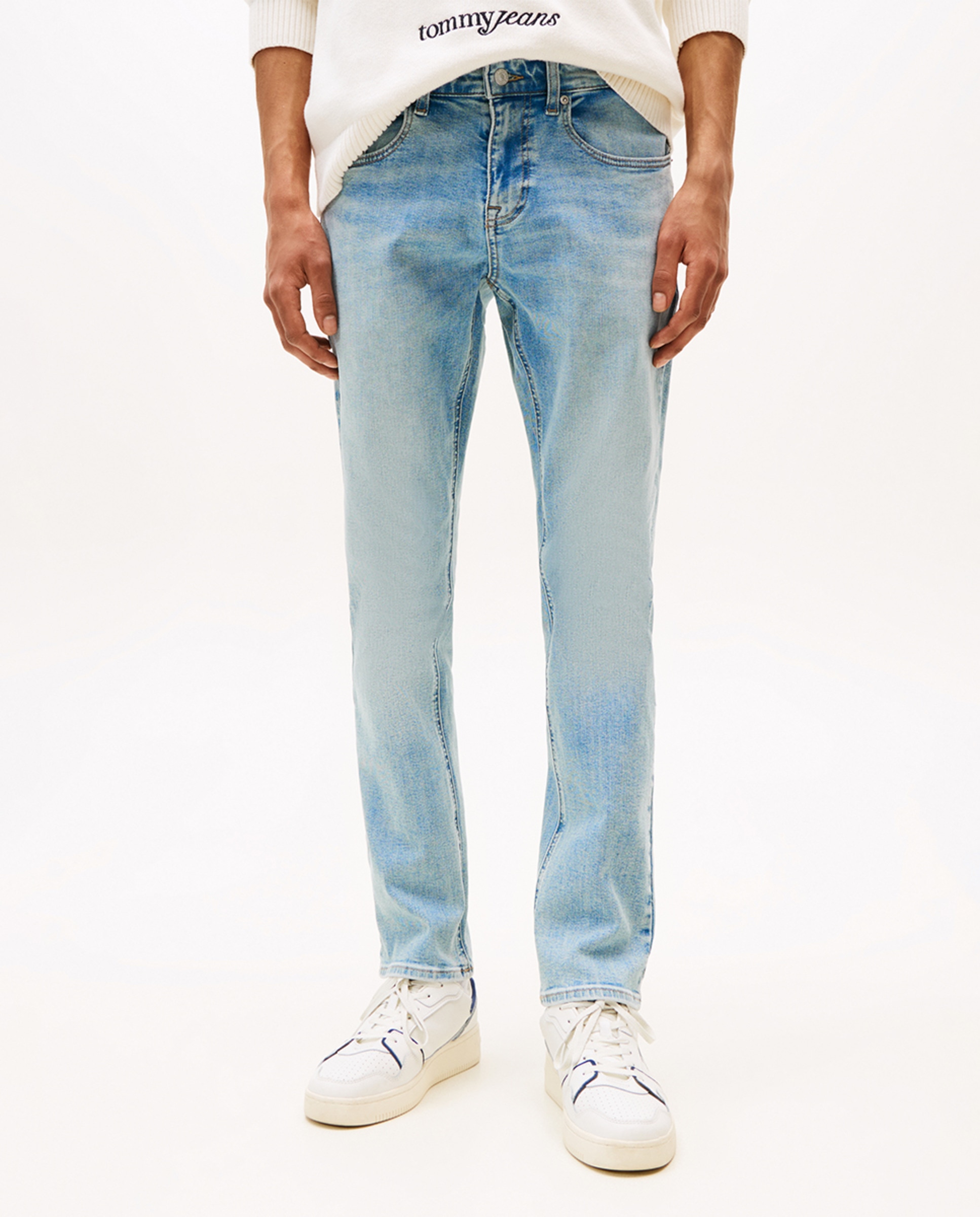 Jeans Scanton Slim Fit com Cintura Média Azul-claro-2