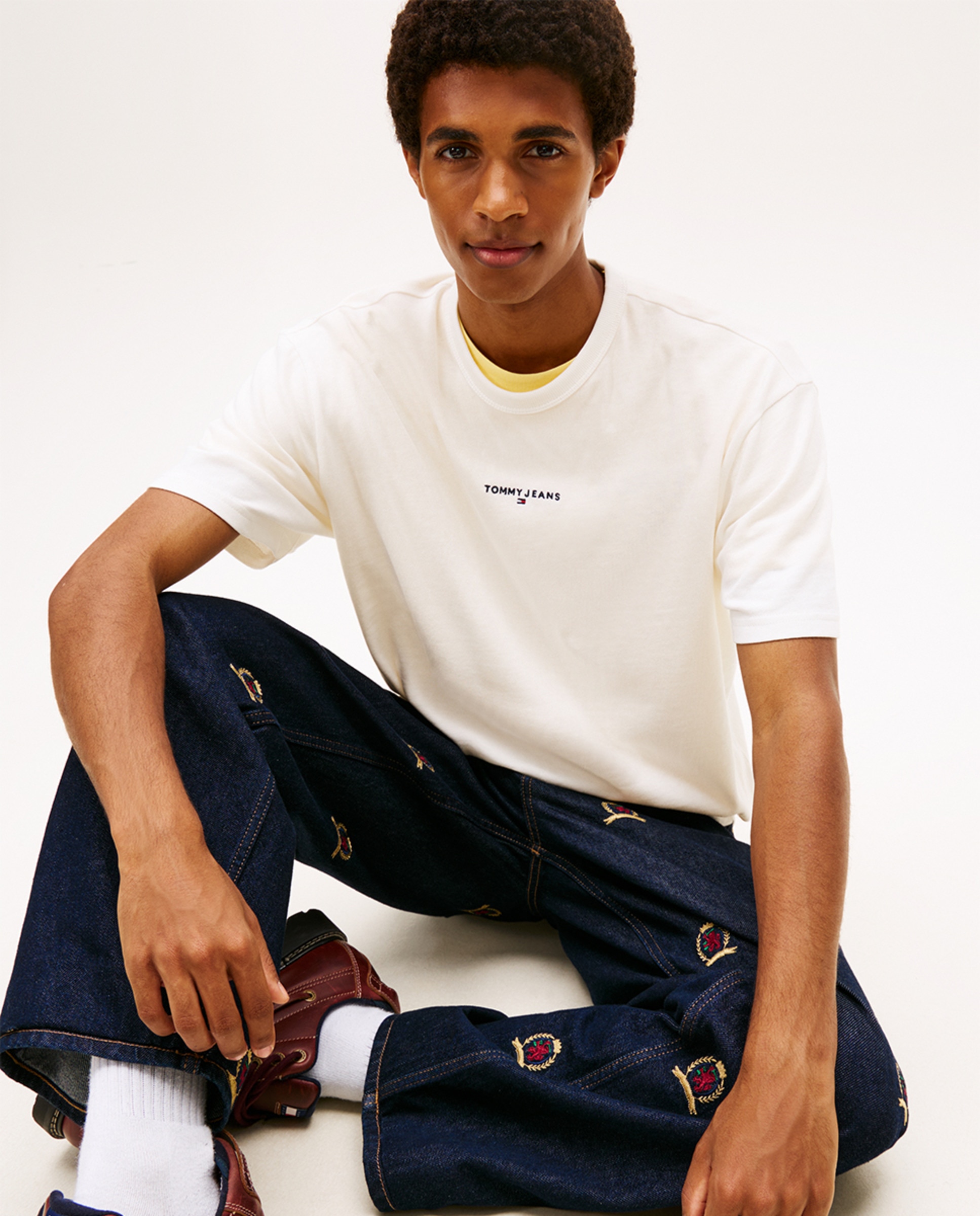 T-shirt Relaxed Fit com Manga Curta Branco-3