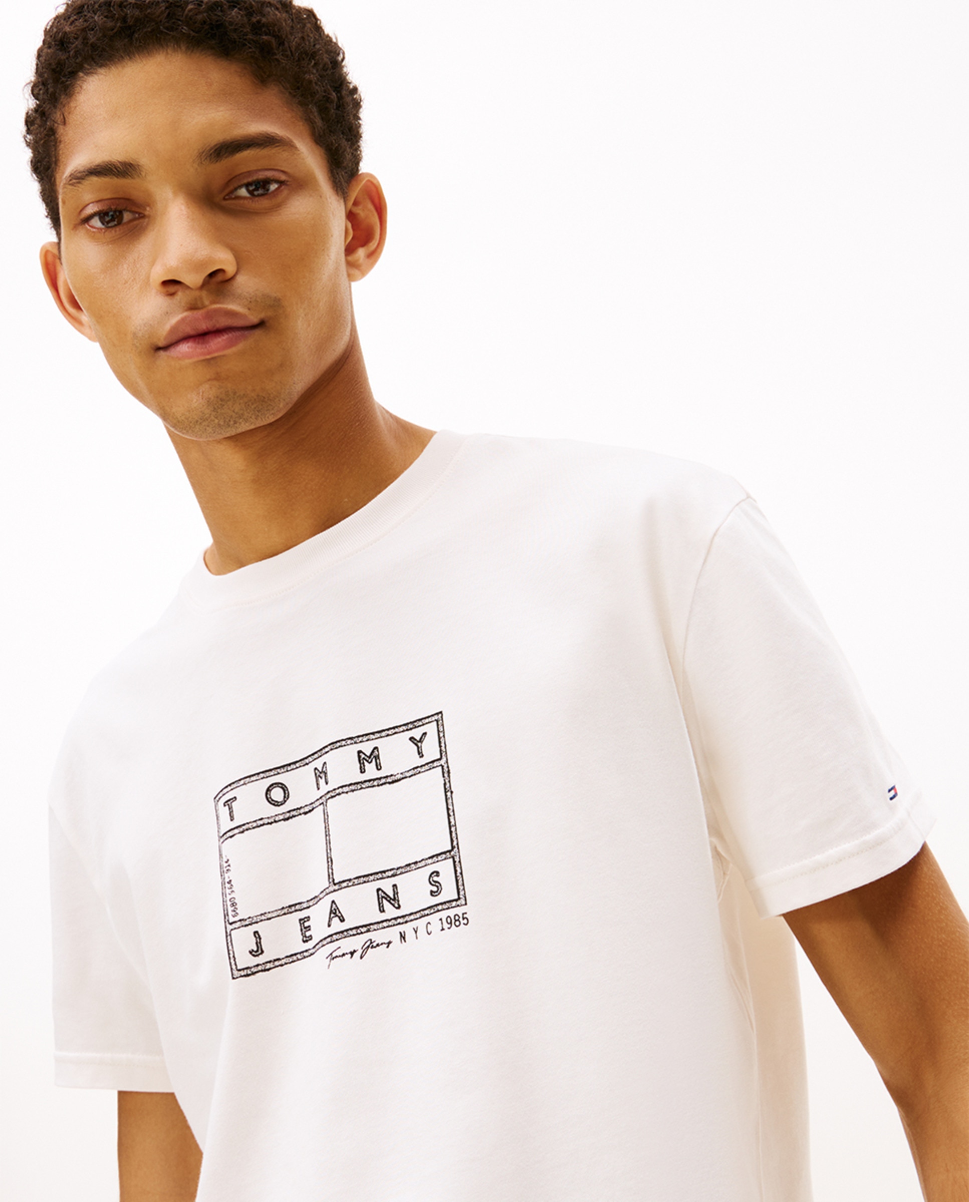 T-shirt Regular Fit de Manga Curta Cru-3