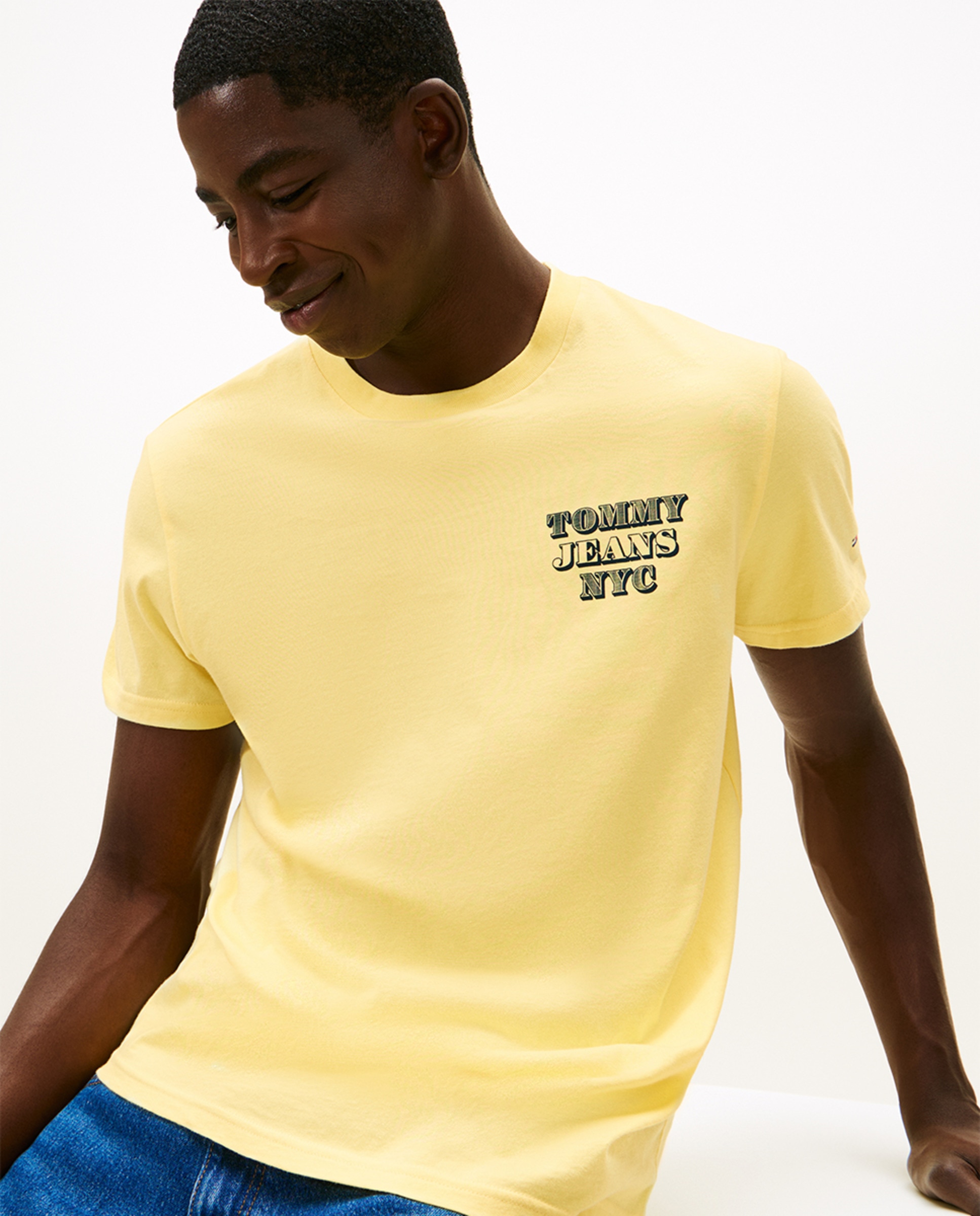 T-shirt Slim Fit com Manga Curta Amarelo-3