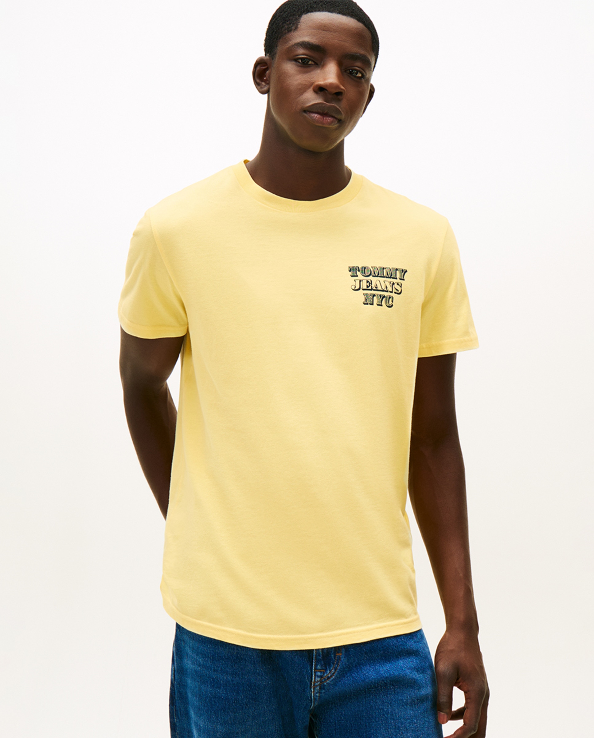 T-shirt Slim Fit com Manga Curta Amarelo-1