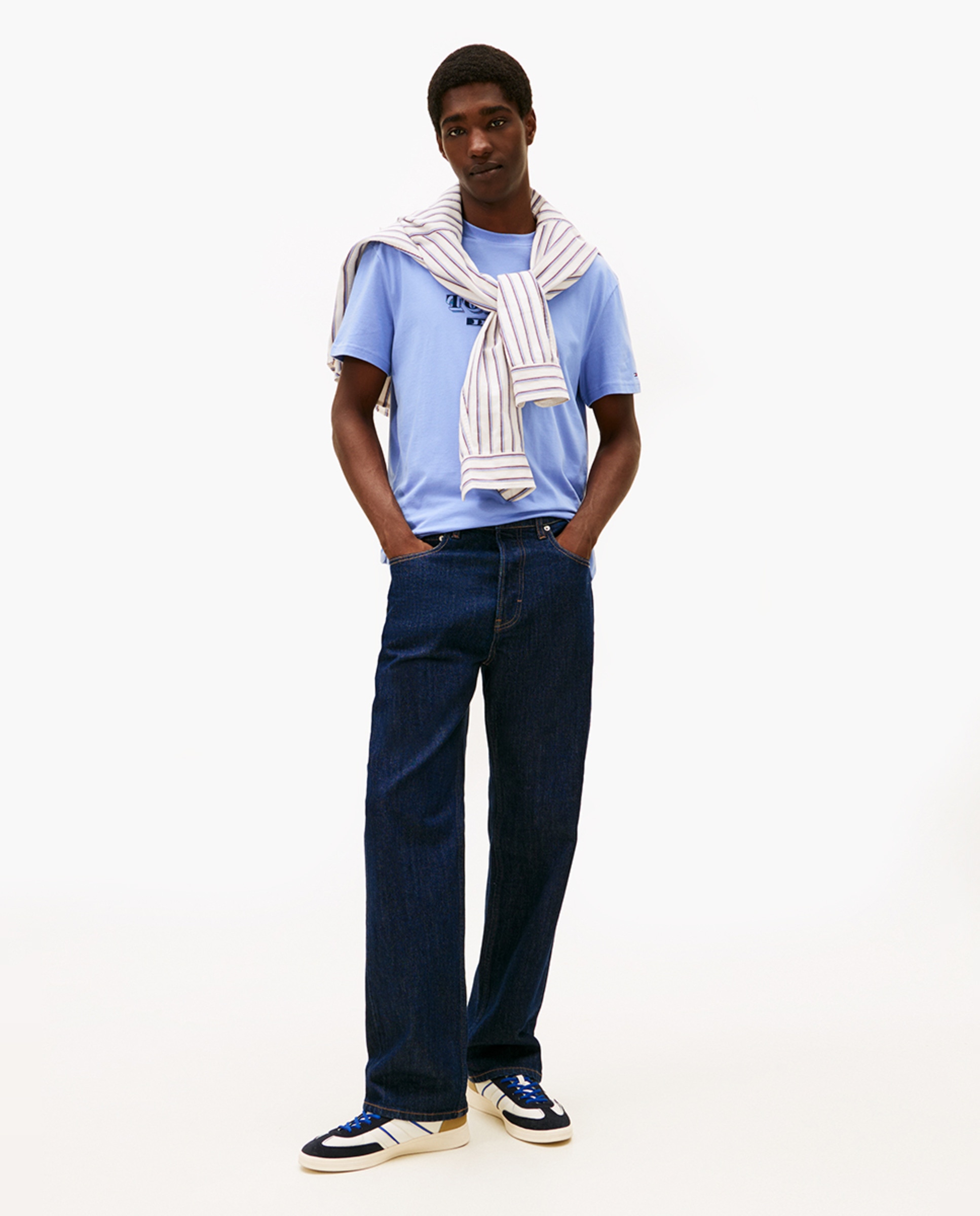 T-shirt Regular Fit de Manga Curta Azul-claro-5