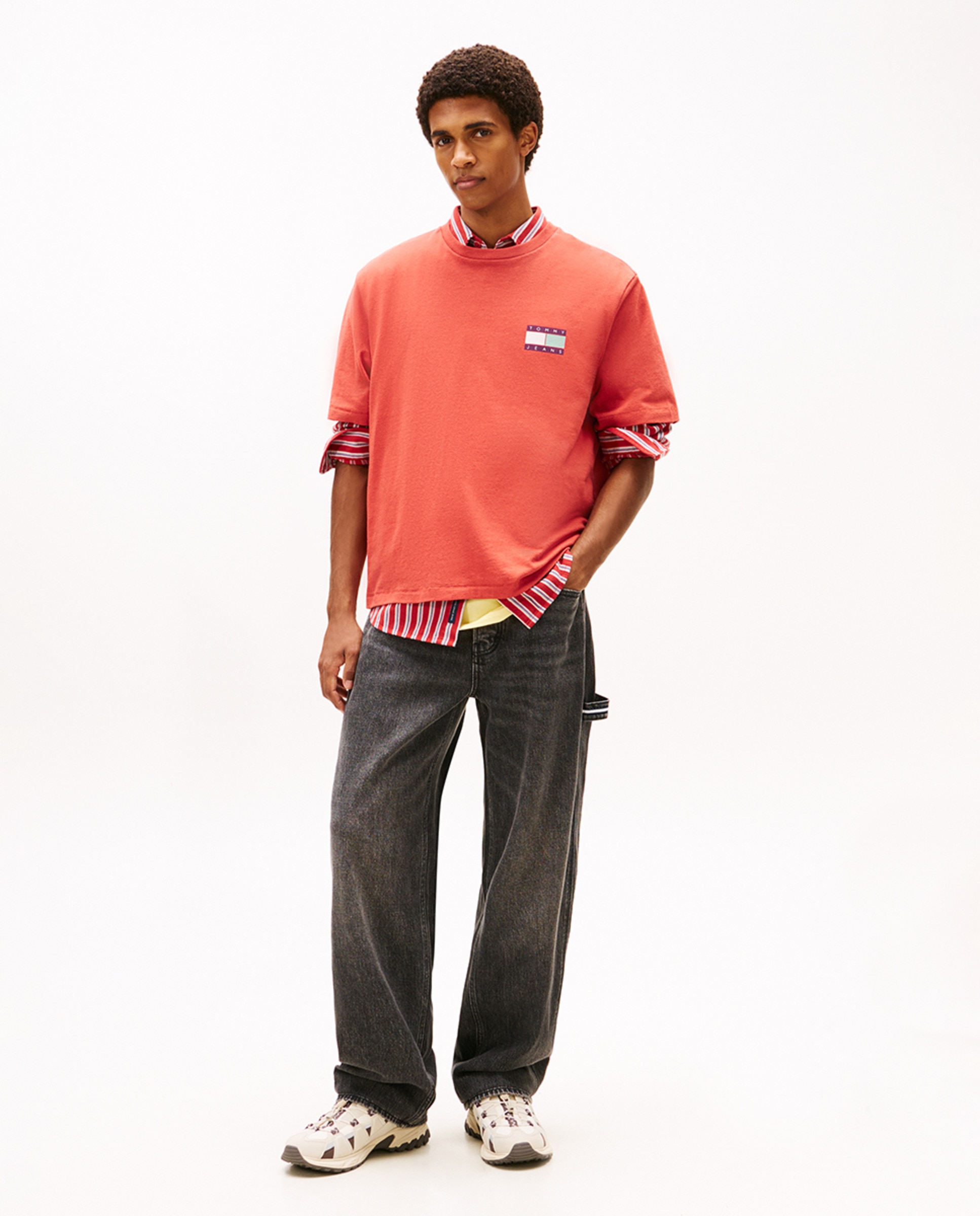 T-shirt 90s Fit com Manga Curta Vermelho-5
