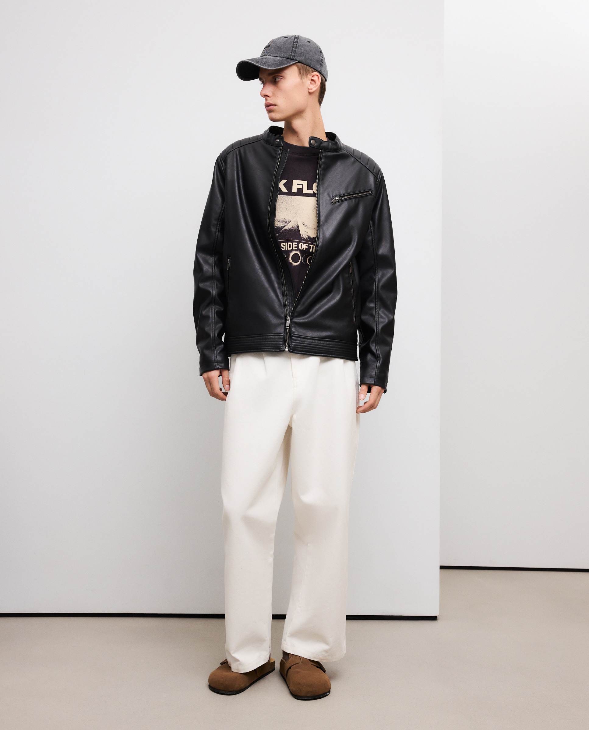 Blusão Biker em Polipele Preto-2