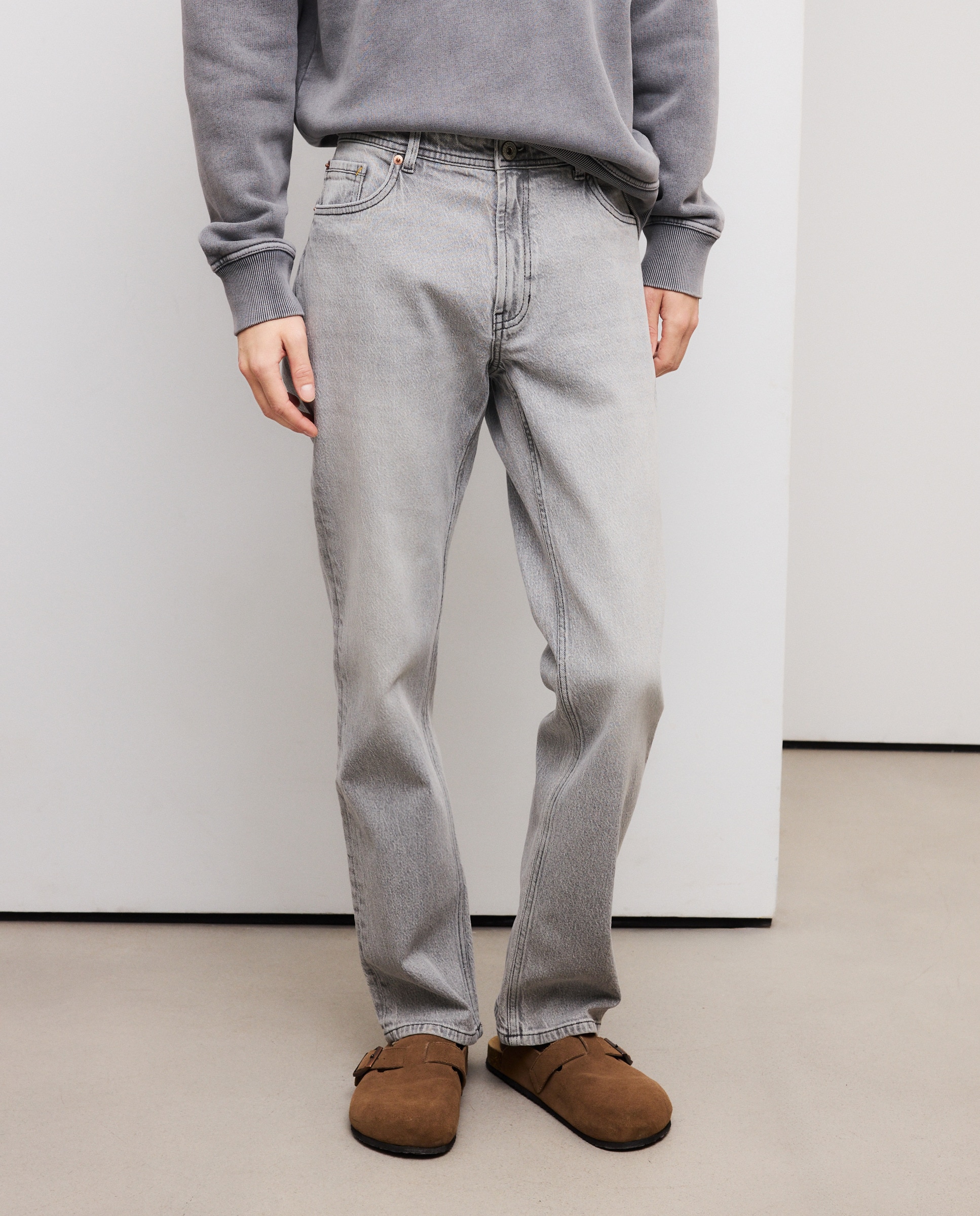 Jeans Straight Cinzento-claro-2