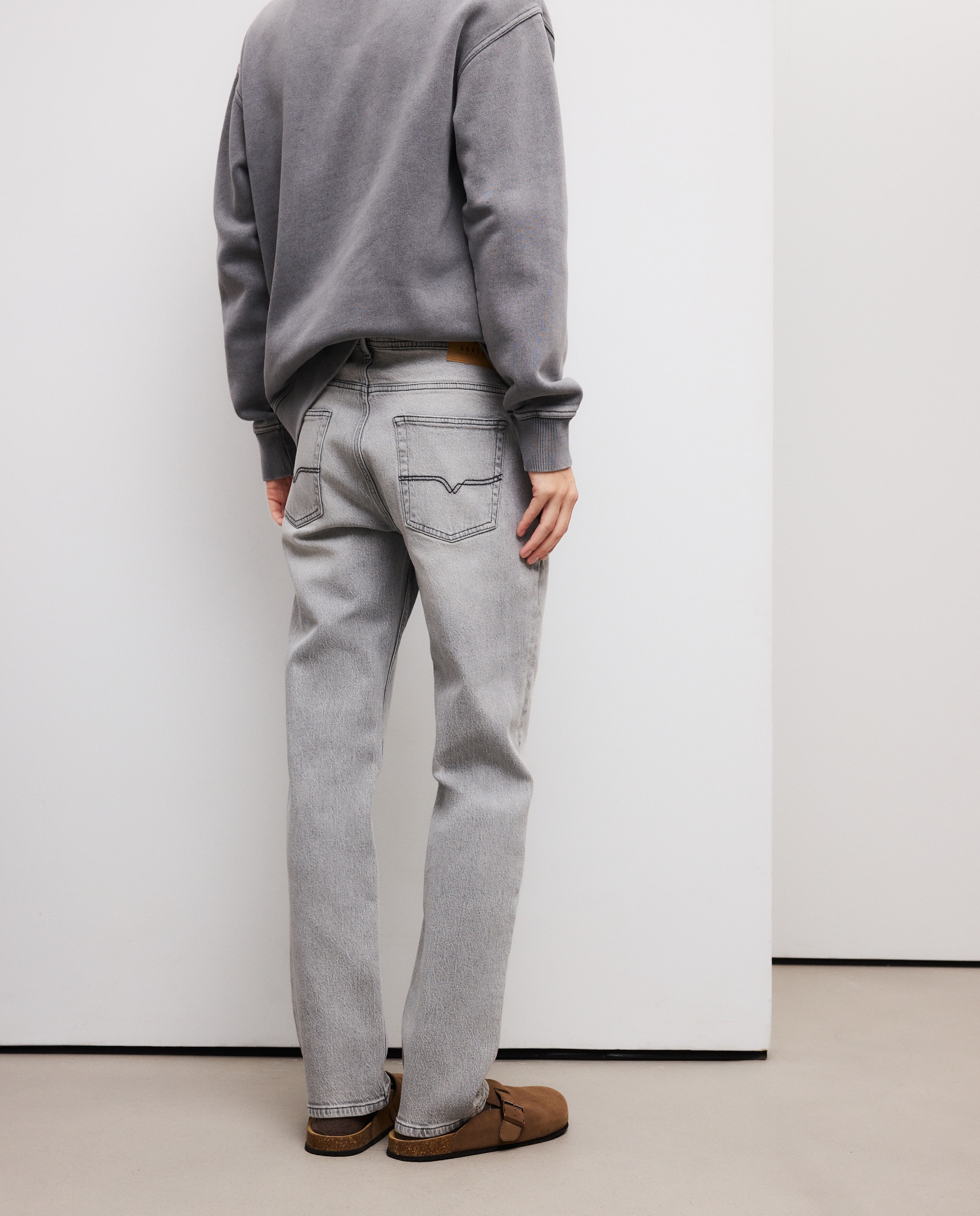 Jeans Straight Cinzento-claro-3