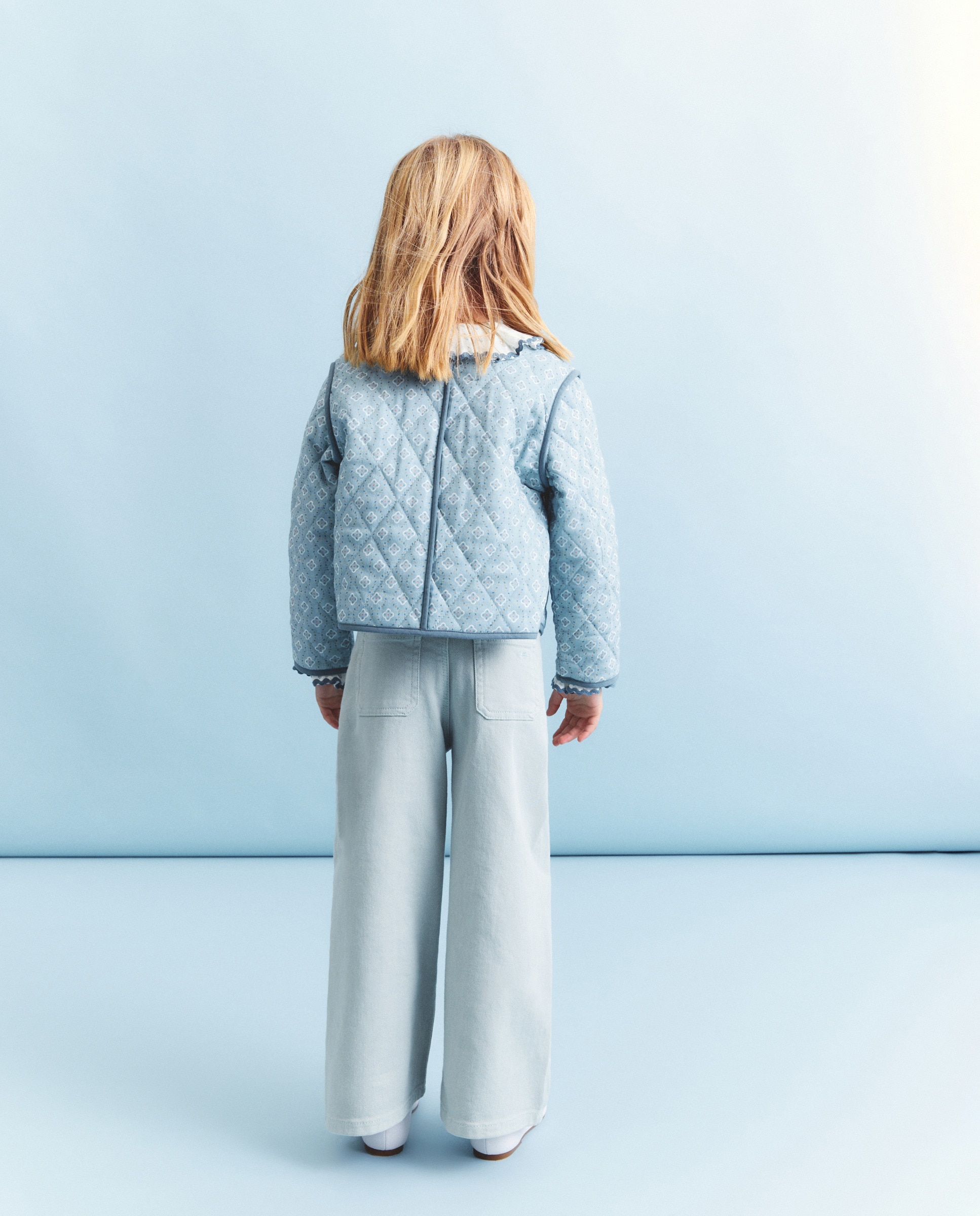 Casaco Acolchoado Ligeiro com Detalhes de Vivos Verde-3