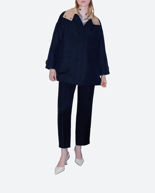 Imagen 0 de Parka corta de mujer