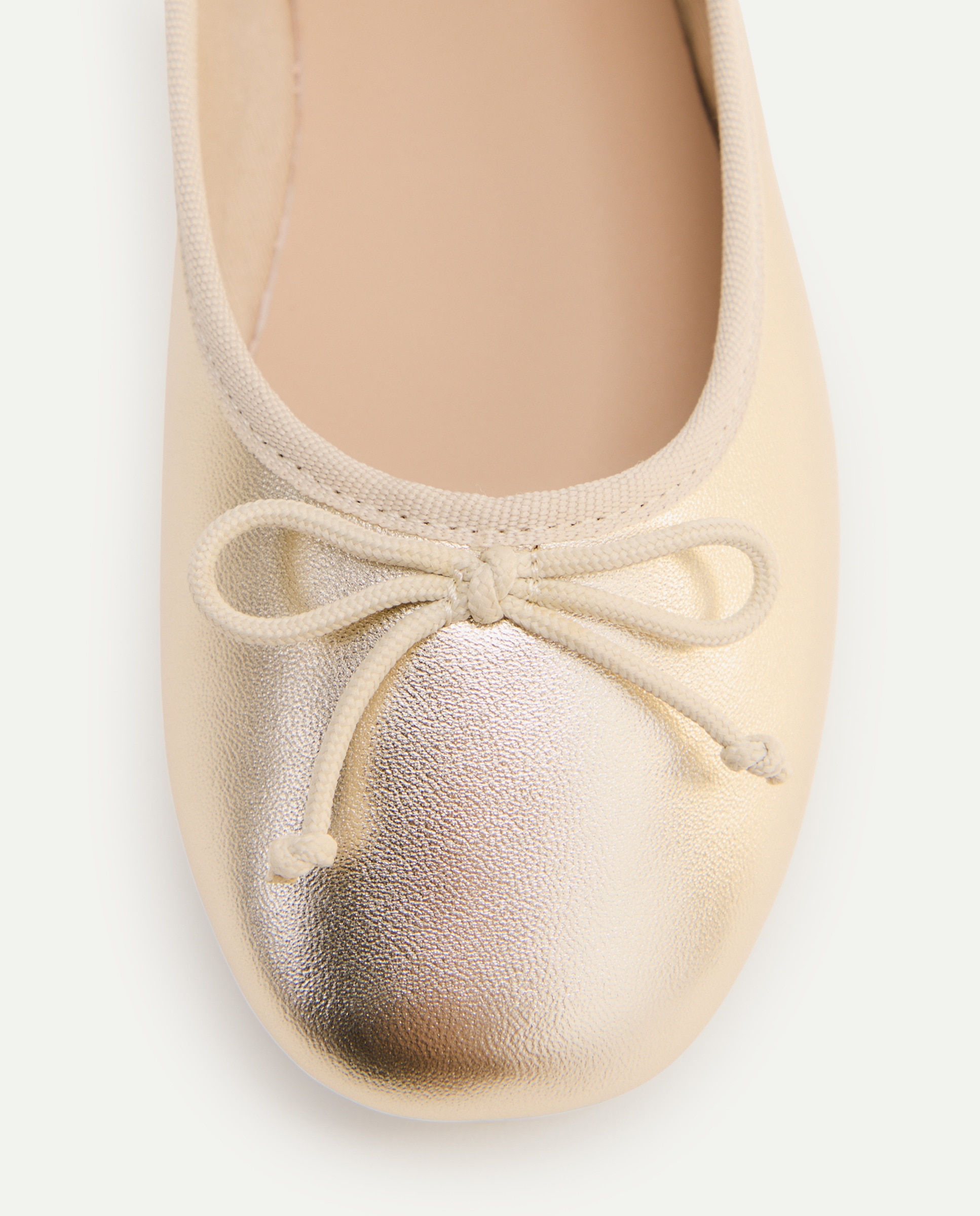 Bailarina niña de piel 390 Oro-5