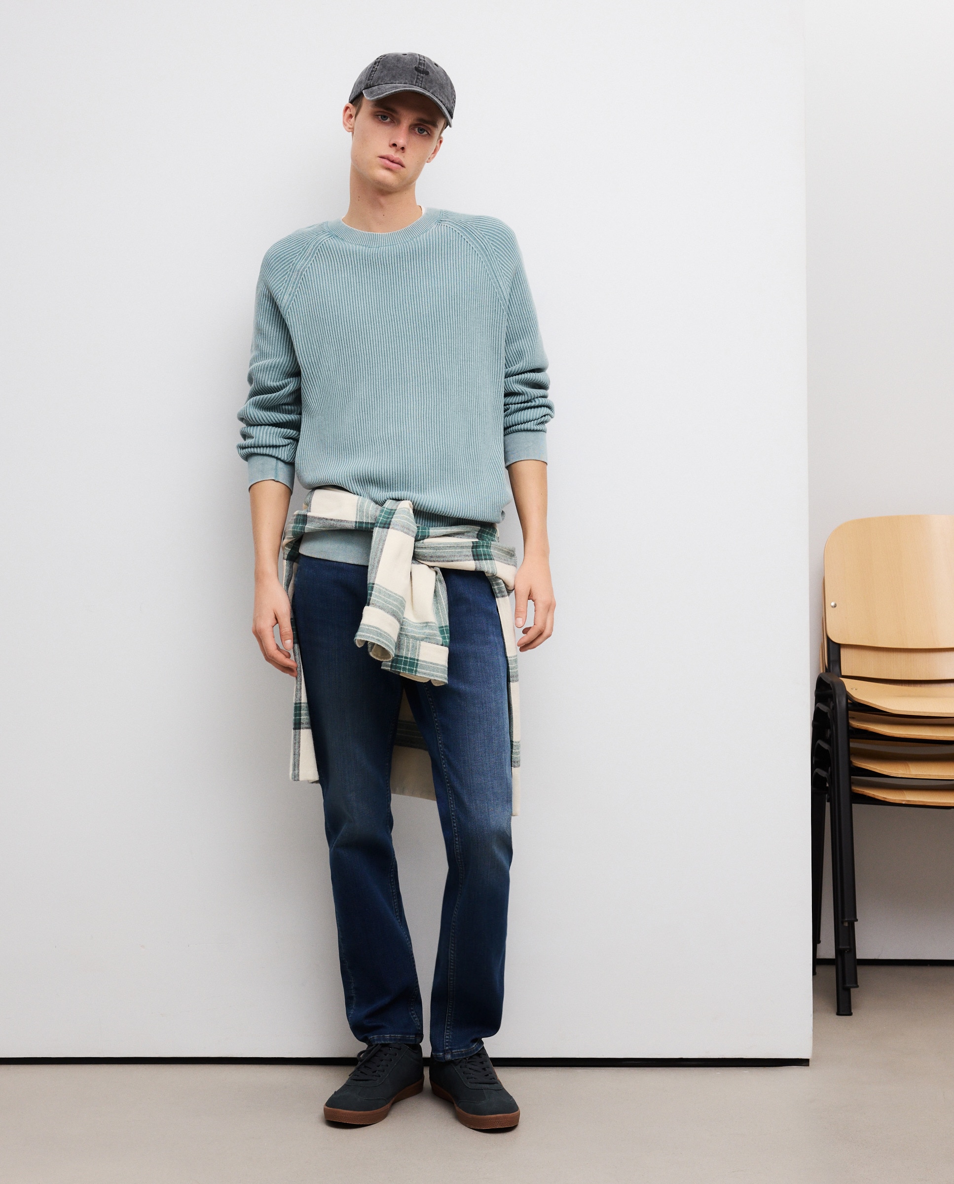 Jeans Slim em Tecido de Malha Azul-escuro-1