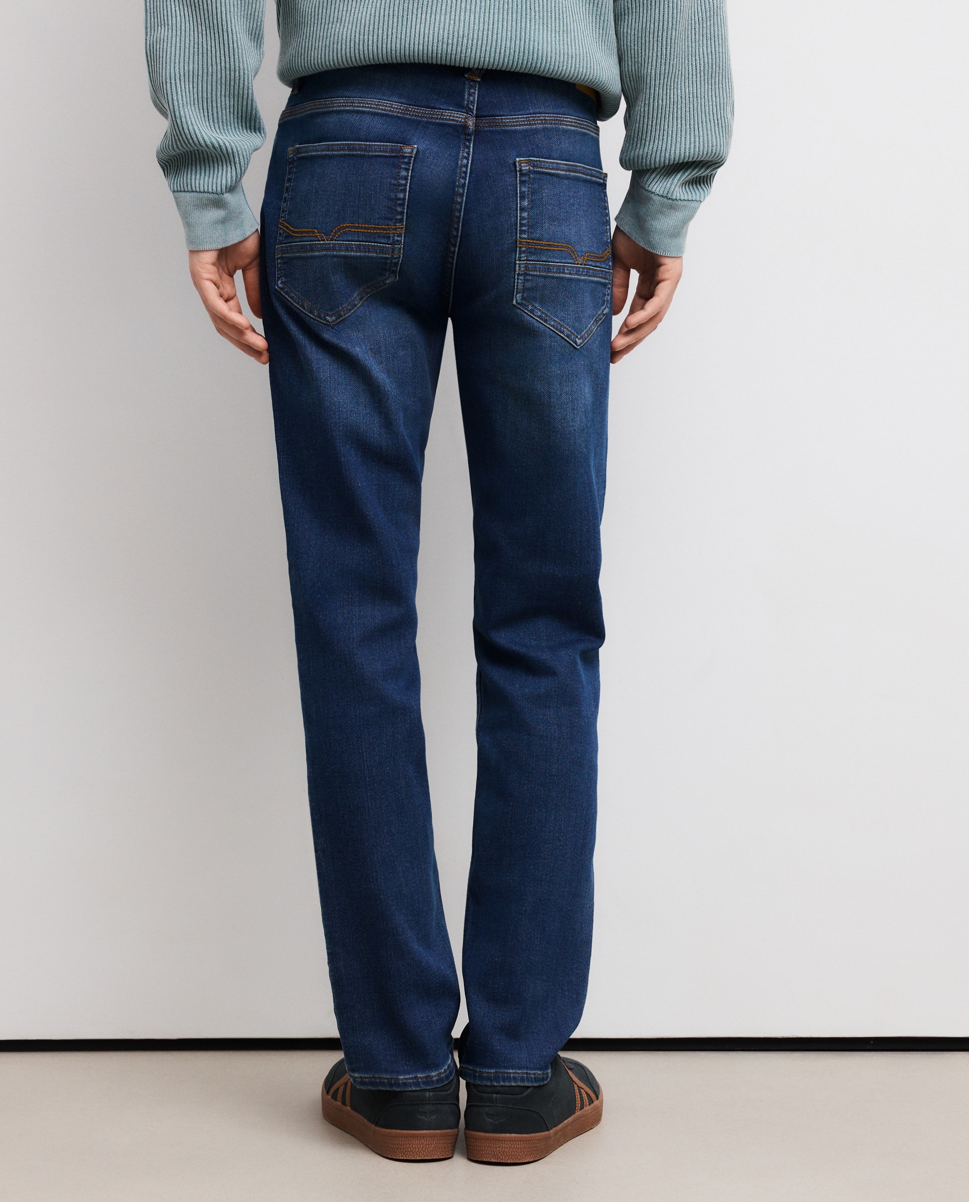 Jeans Slim em Tecido de Malha Azul-escuro-3