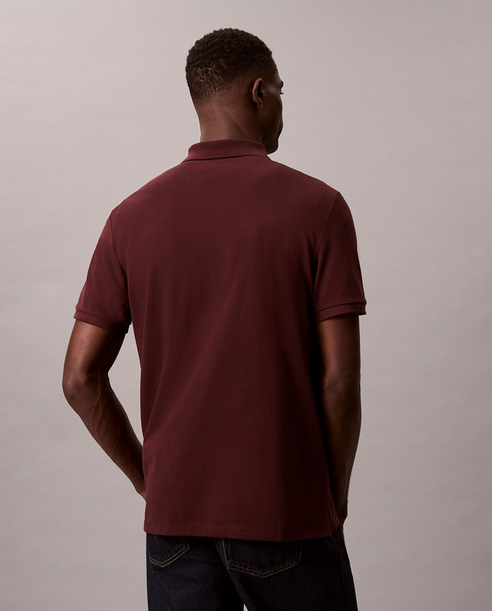 Polo Piqué com Monograma Castanho-escuro-2