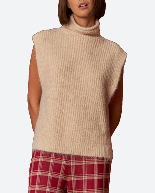 Imagen 0 de Chaleco de mujer cuello subido sisa amplia