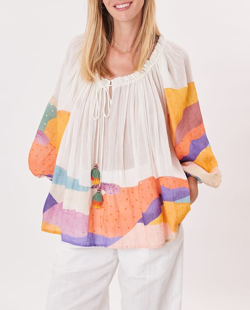 Imagen 0 de Blusa de mujer con cuello redondo y manga francesa.