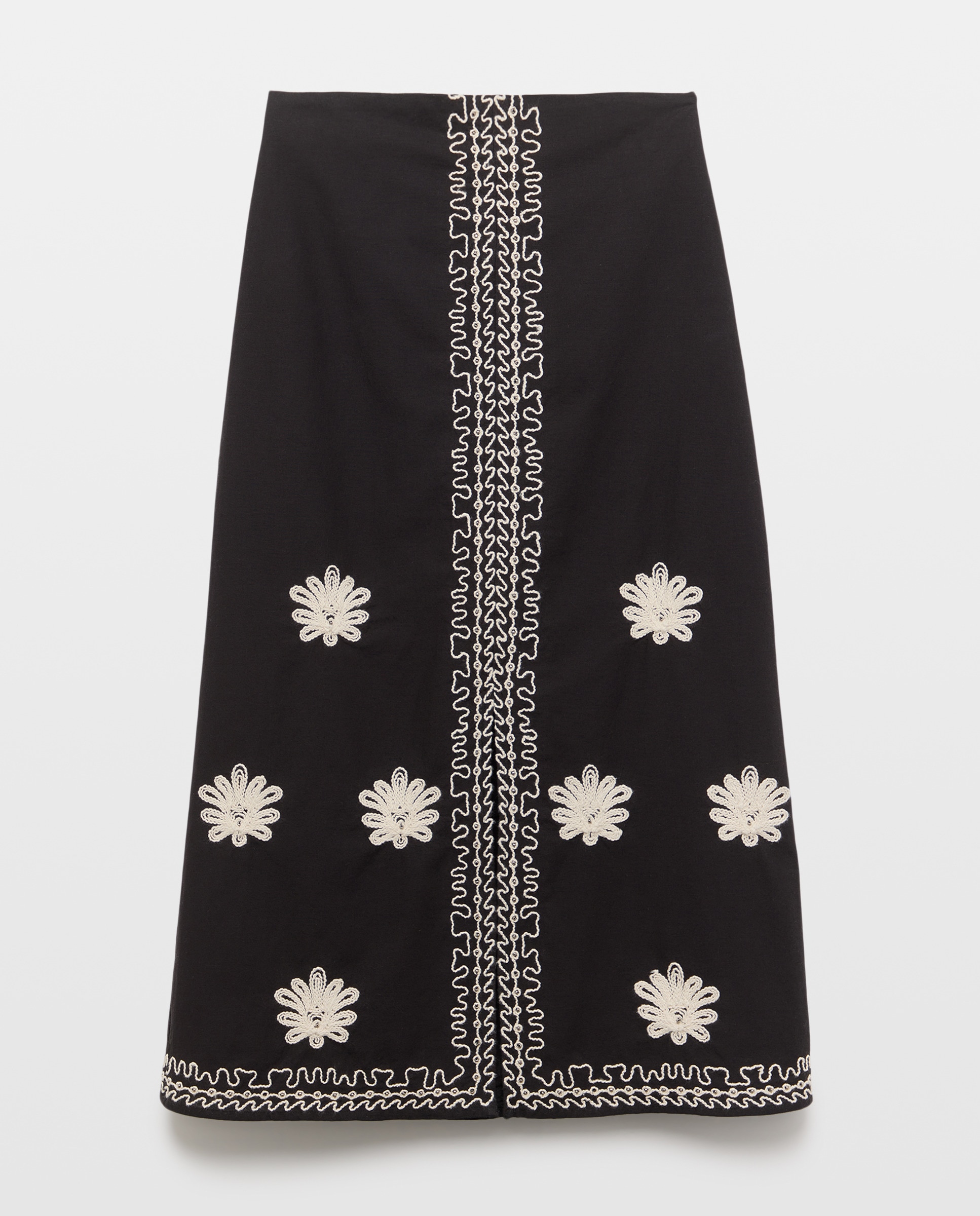 Saia Midi com Bordados Preto-4