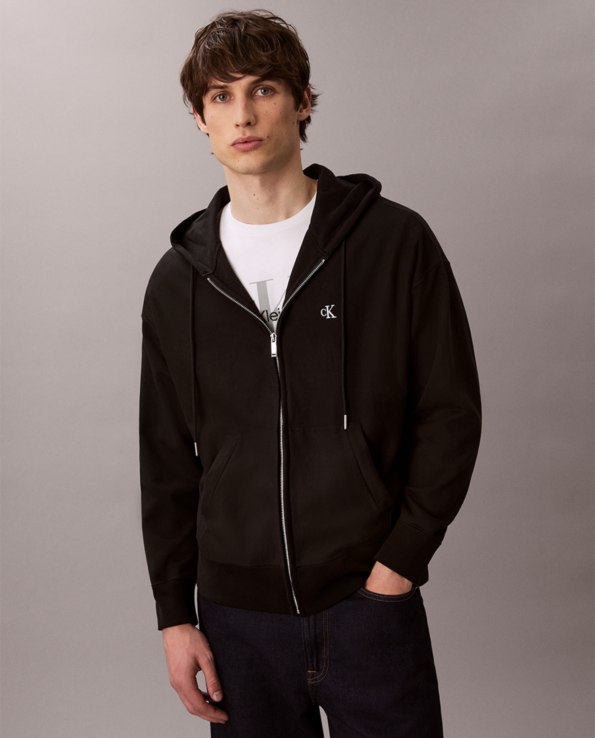 Sweatshirt com Fecho de Correr Preto-1